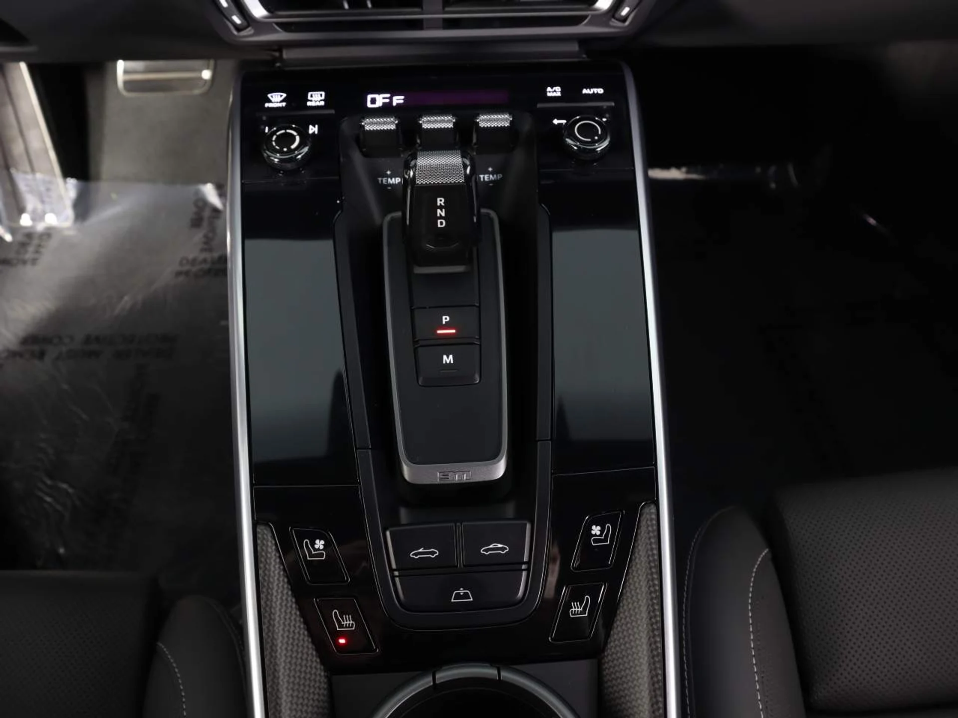 mph014_122852210_WP_0_CD_2_A90_PS_263128_4_de7a6bbd28