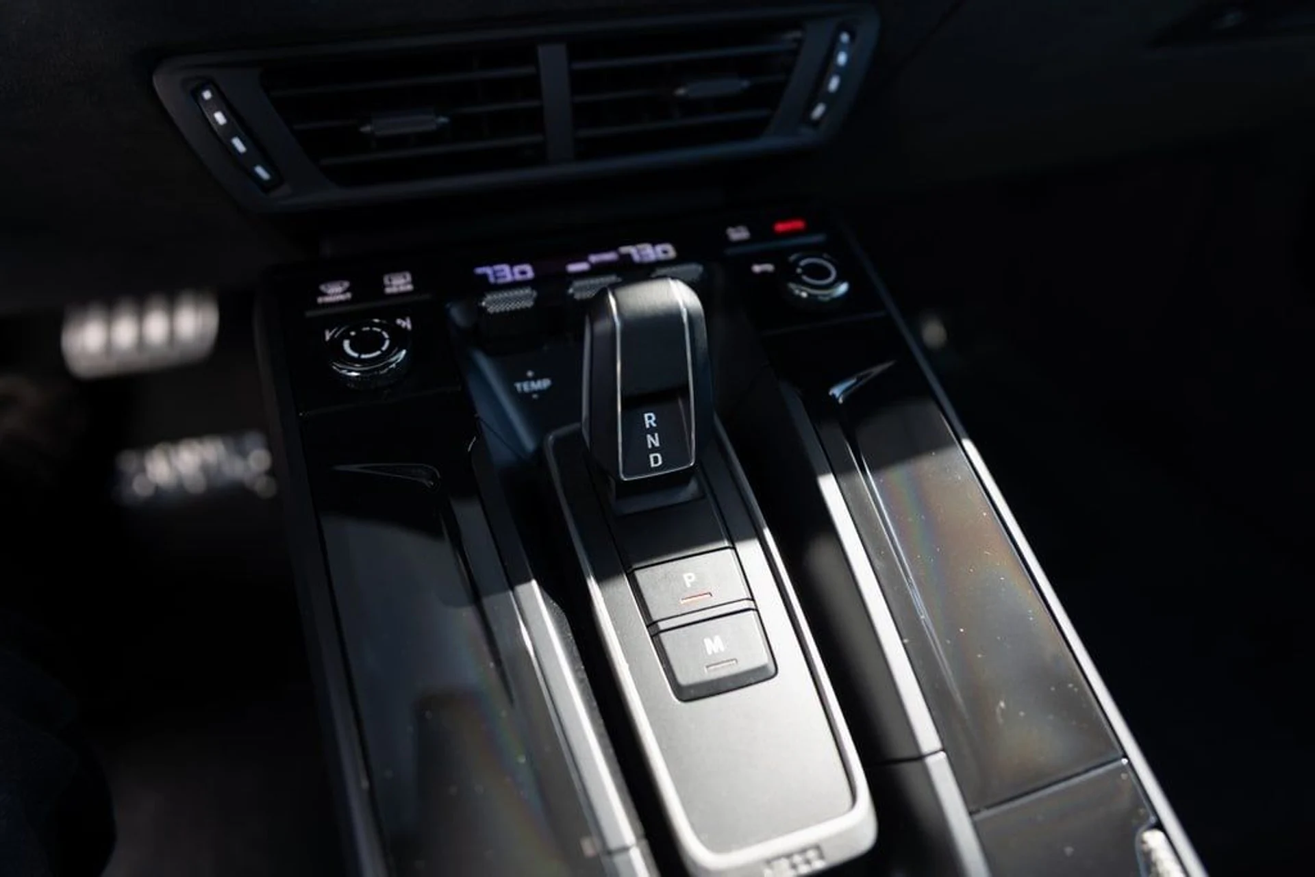 mph014_1229695593_06ab1bf266870269928d3909070aa503x_392b2f24cd