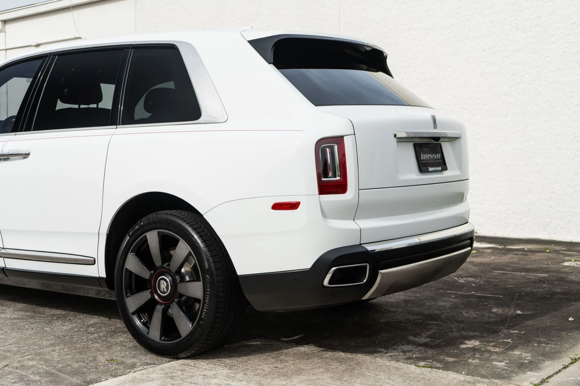 mph014_1238025391_Used_2022_Rolls_Royce_Cullinan_1778888456_592815d09b