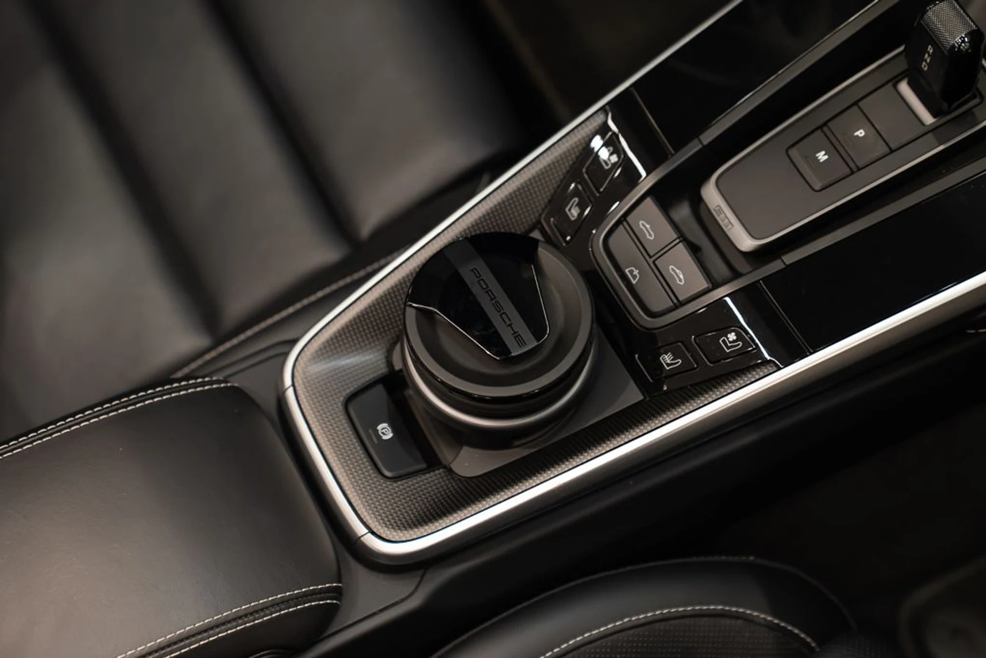 mph014_1238663536_porsche_911_2021_3640566699