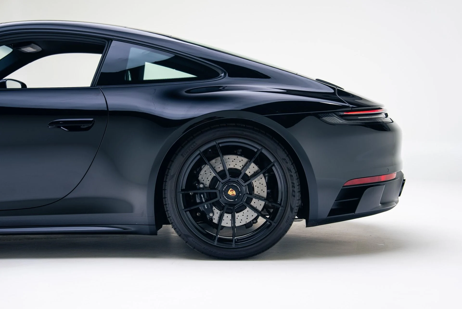 mph014_1238871274_Used_2024_Porsche_911_Carrera_GTS_1766089417_acb7a65412