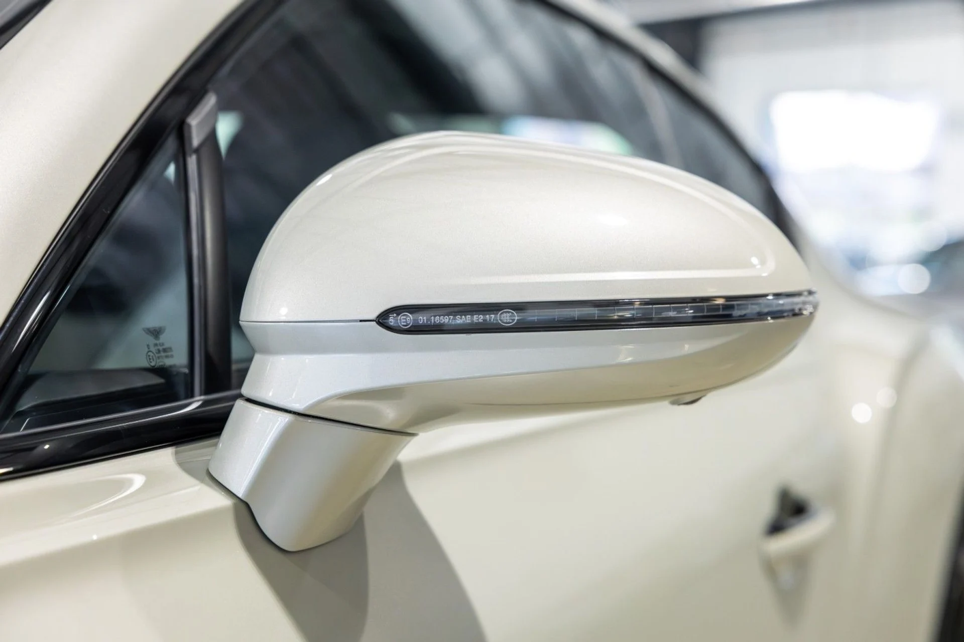 mph014_1239324169_s_Q_5598330639