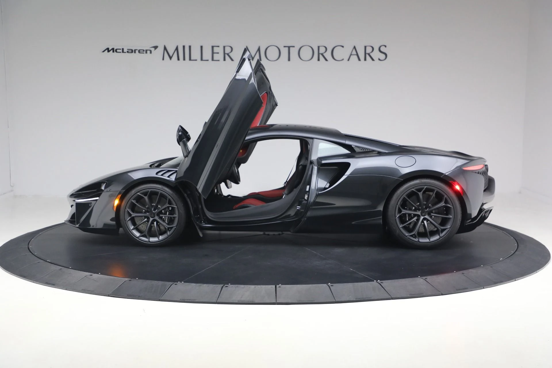 mph014_1241266666_New_2026_Mc_Laren_Artura_Tech_Lux_e60a2fac5d