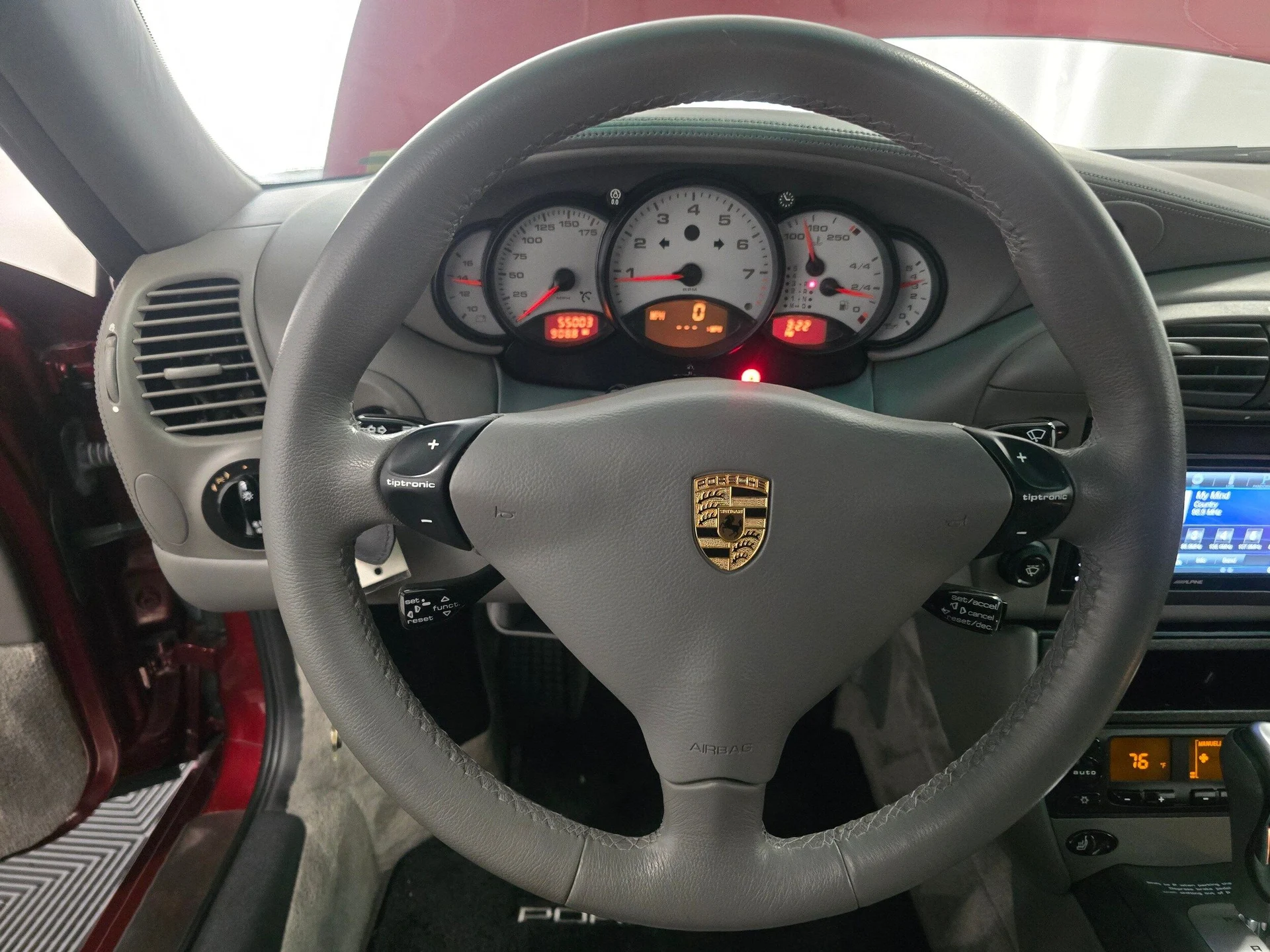 mph014_1242843879_a9b9dcf3e0e722d3b3767b8120c1dd2cx_a379762454