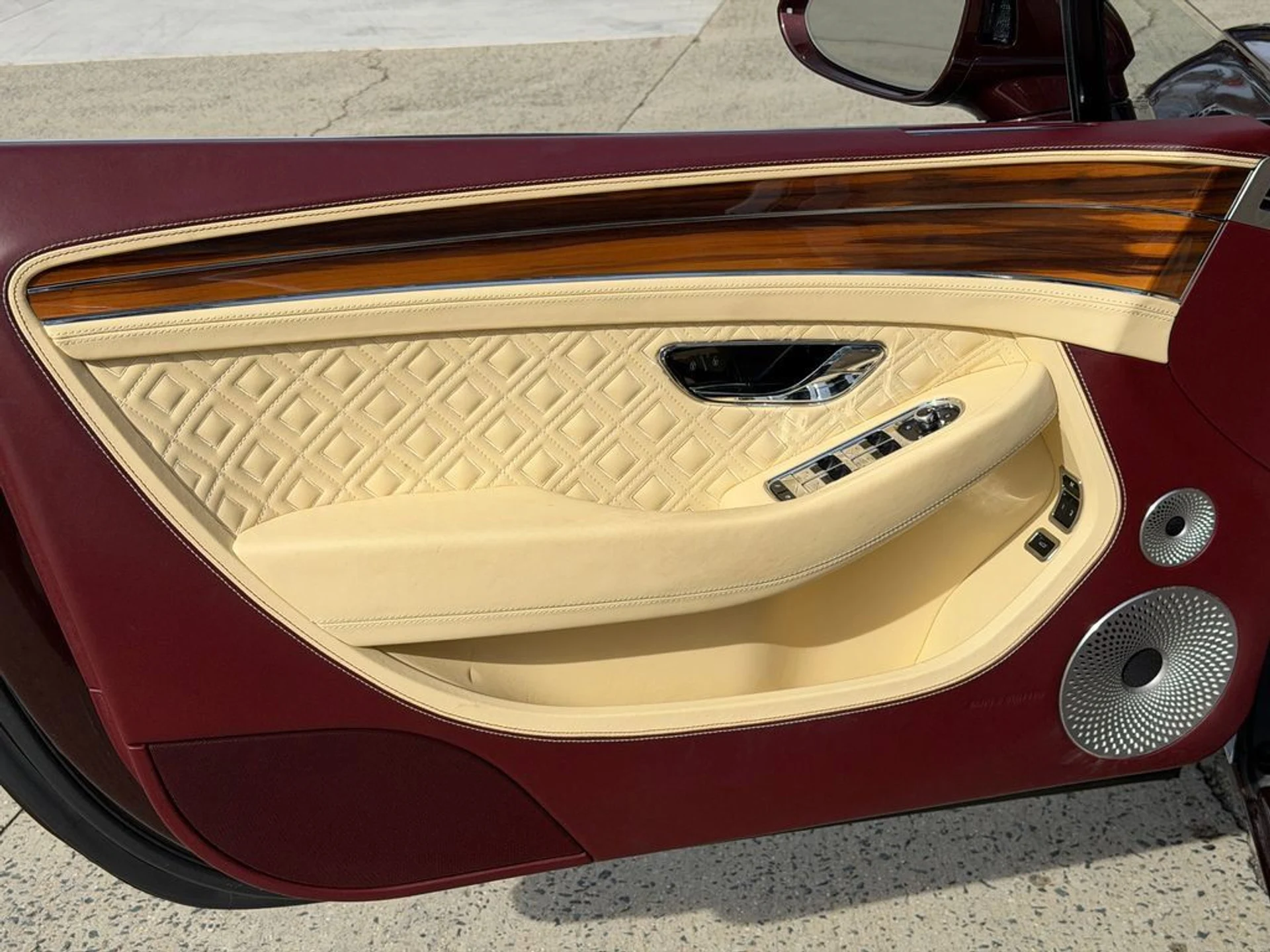 mph014_1243827068_100cf0c761994d04b3d152d833724dc6_1471c99b0b