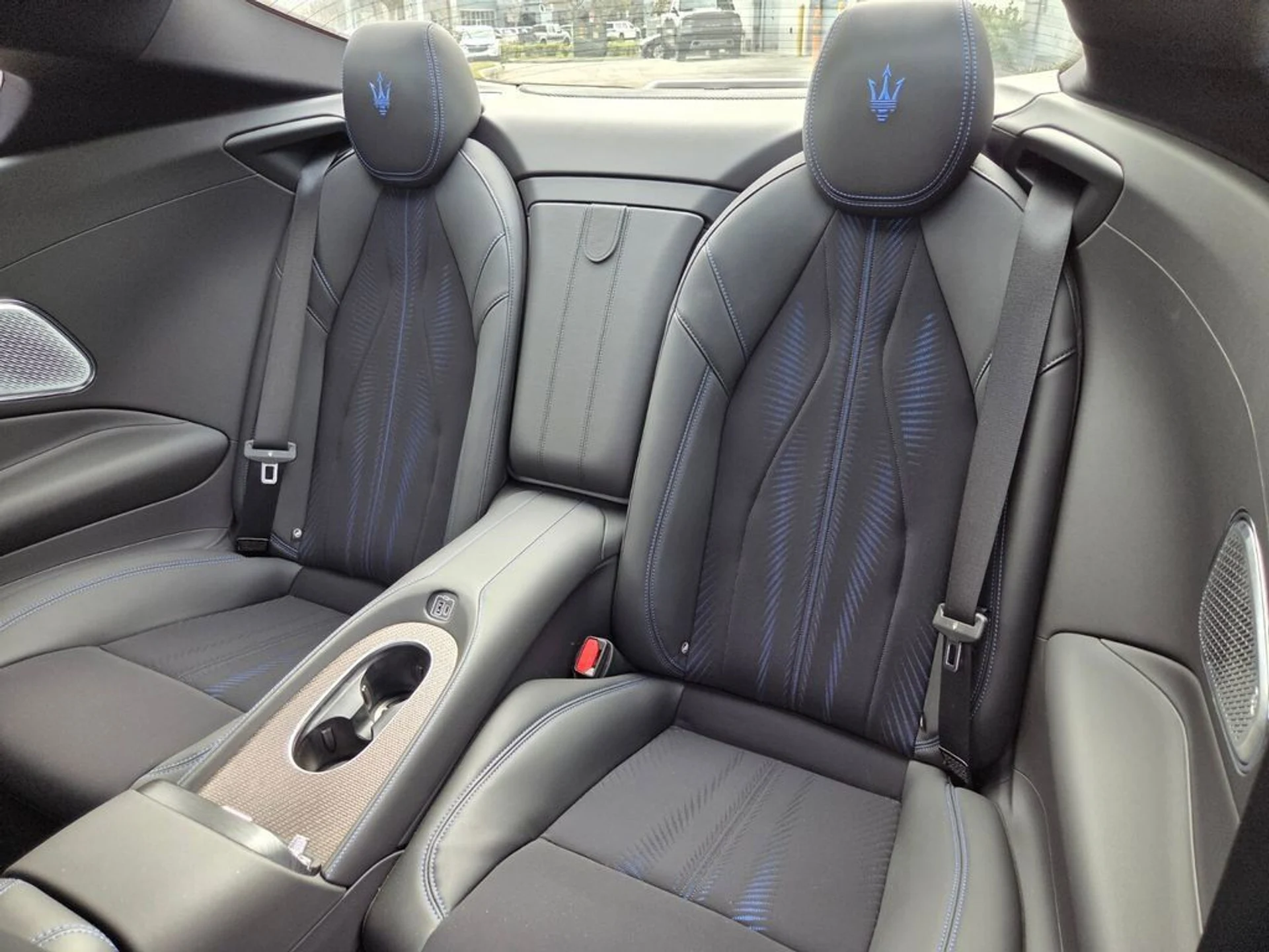 mph014_1249819510_450af788ef92da5388c6843bea8cc4bc_afc44b3f53