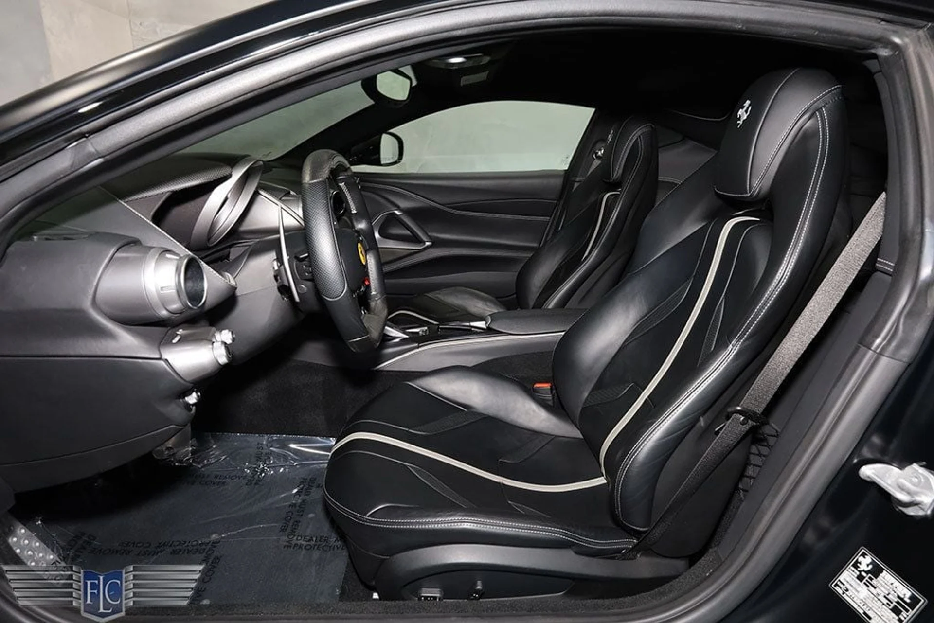 mph014_1252341851_used_2018_ferrari_812_superfast_coupe_9689_22652792_15_1024_4322ea6e6a