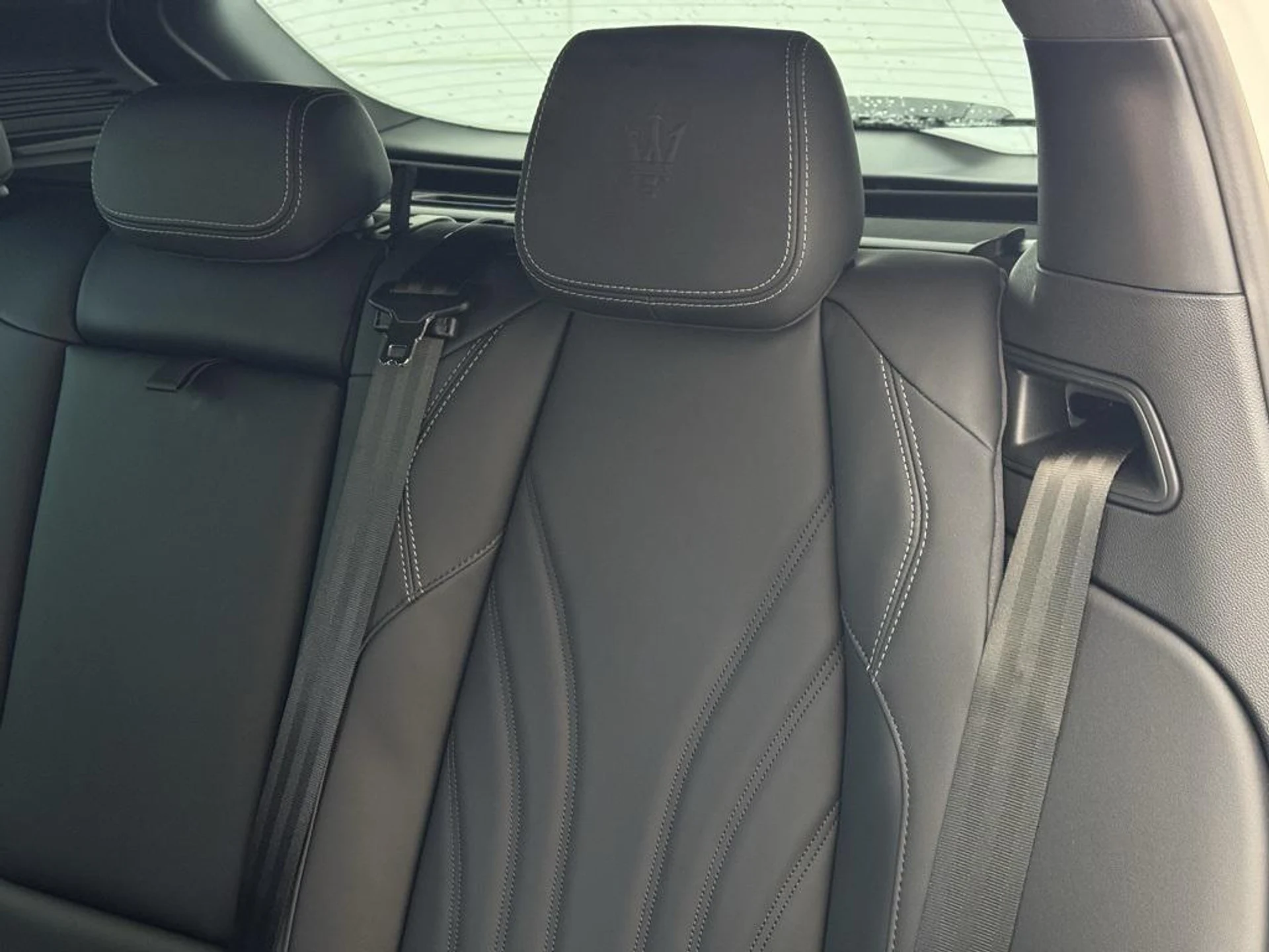 mph014_1259207626_O_jpewji_UFLTC_4_Iz4vc_Uw3_Pkc_A_480804ce4e