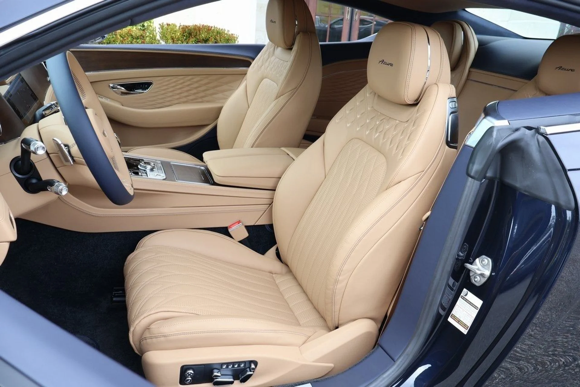 mph014_1273043470_15_ca6edb1cb5