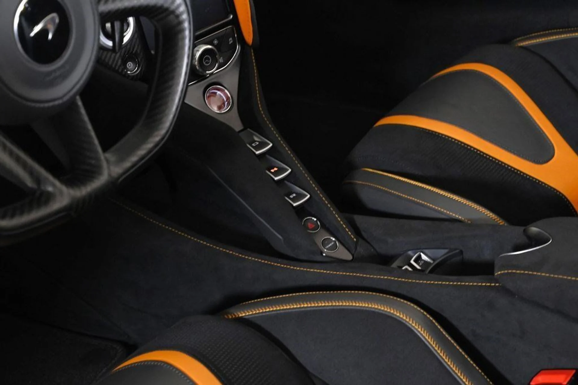 mph014_1277127792_used_2021_mclaren_720s_11350_22948365_14_1024_714768a7a3