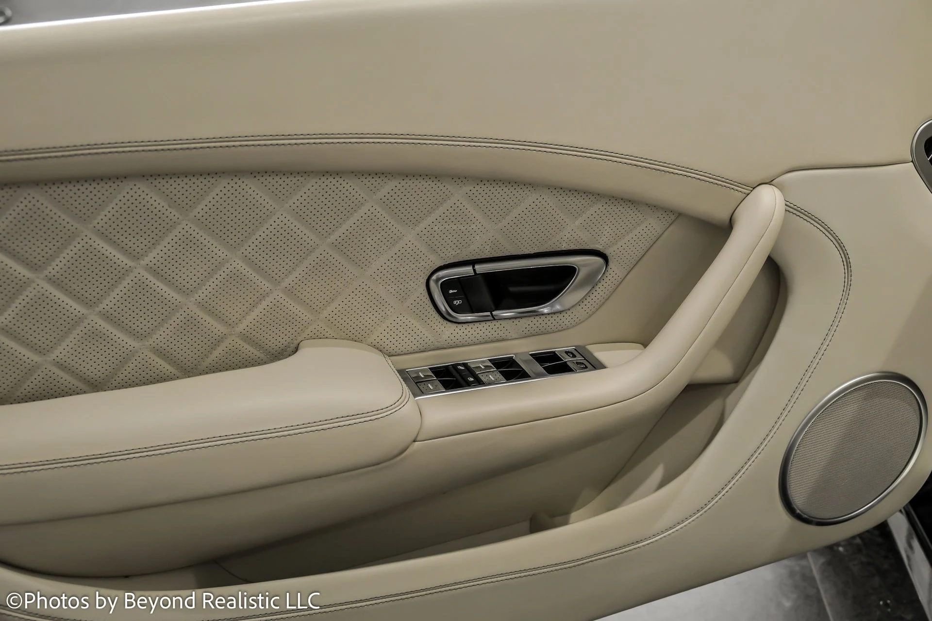 mph014_1289159243_f3d9b5ce33a2b20cc695e2788fe2af64x_16fe4ac718