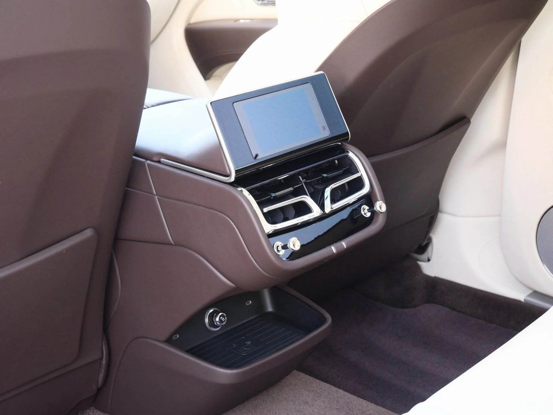 mph014_1295244260_5c38d1a2f8a89643dbecd711402ff65ex_f31b19c467