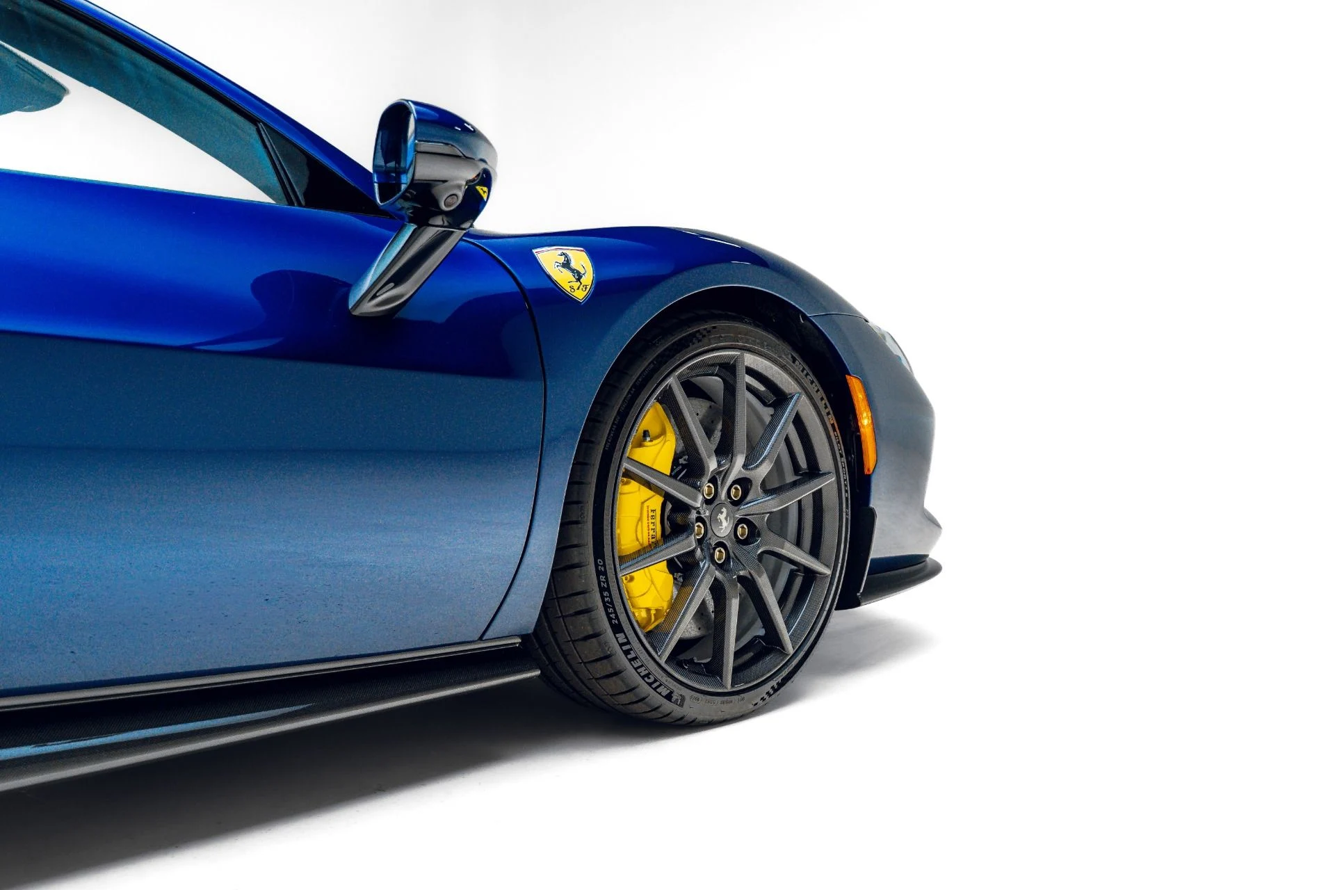 mph014_1300755435_Used_2024_Ferrari_296_GTS_1782242576_0e537d1783