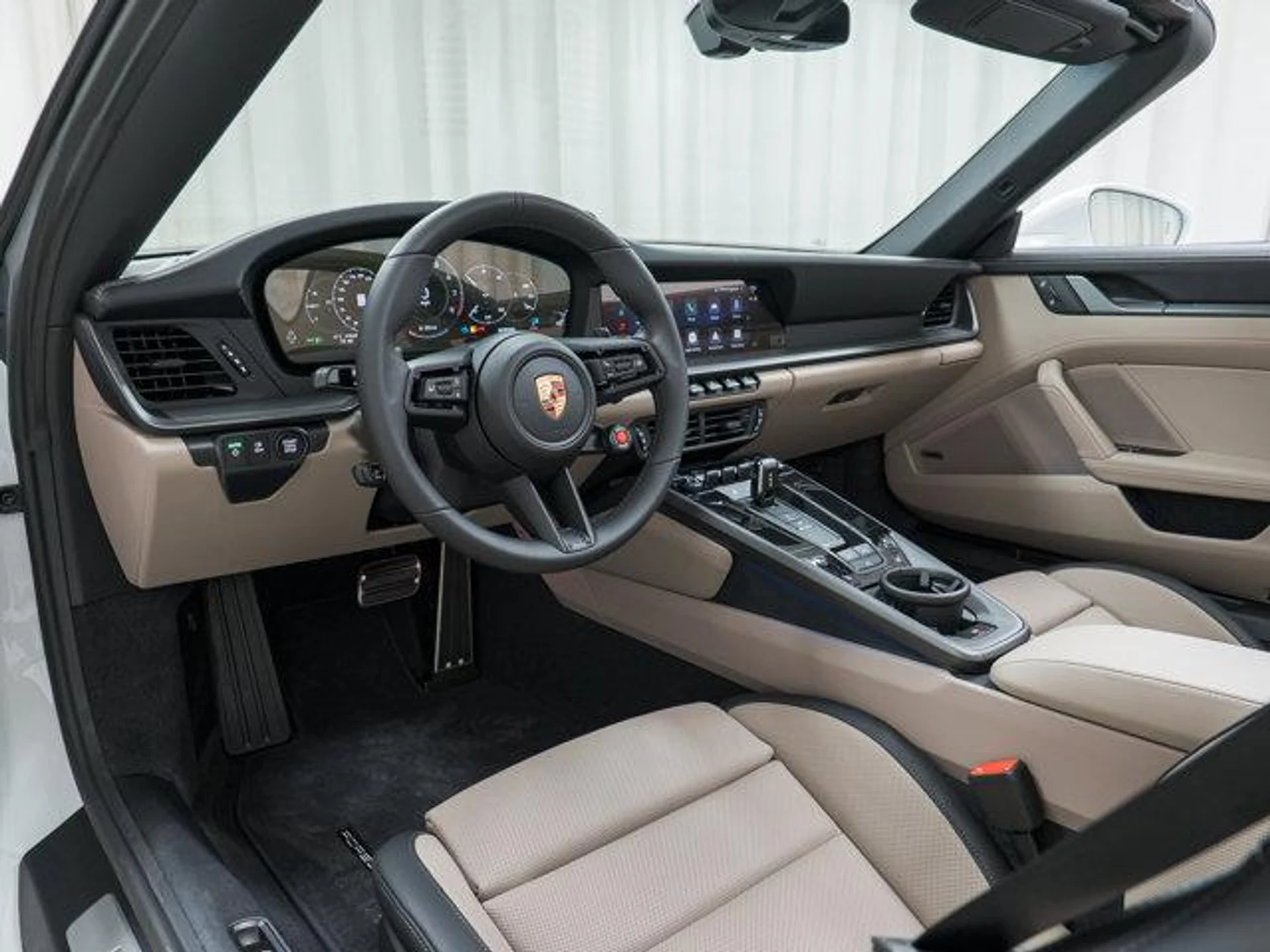 mph014_1302179296_sw8xx_O_Gi8j_R5c_FH_7_AZ_6p_E_We6o_38661422b2