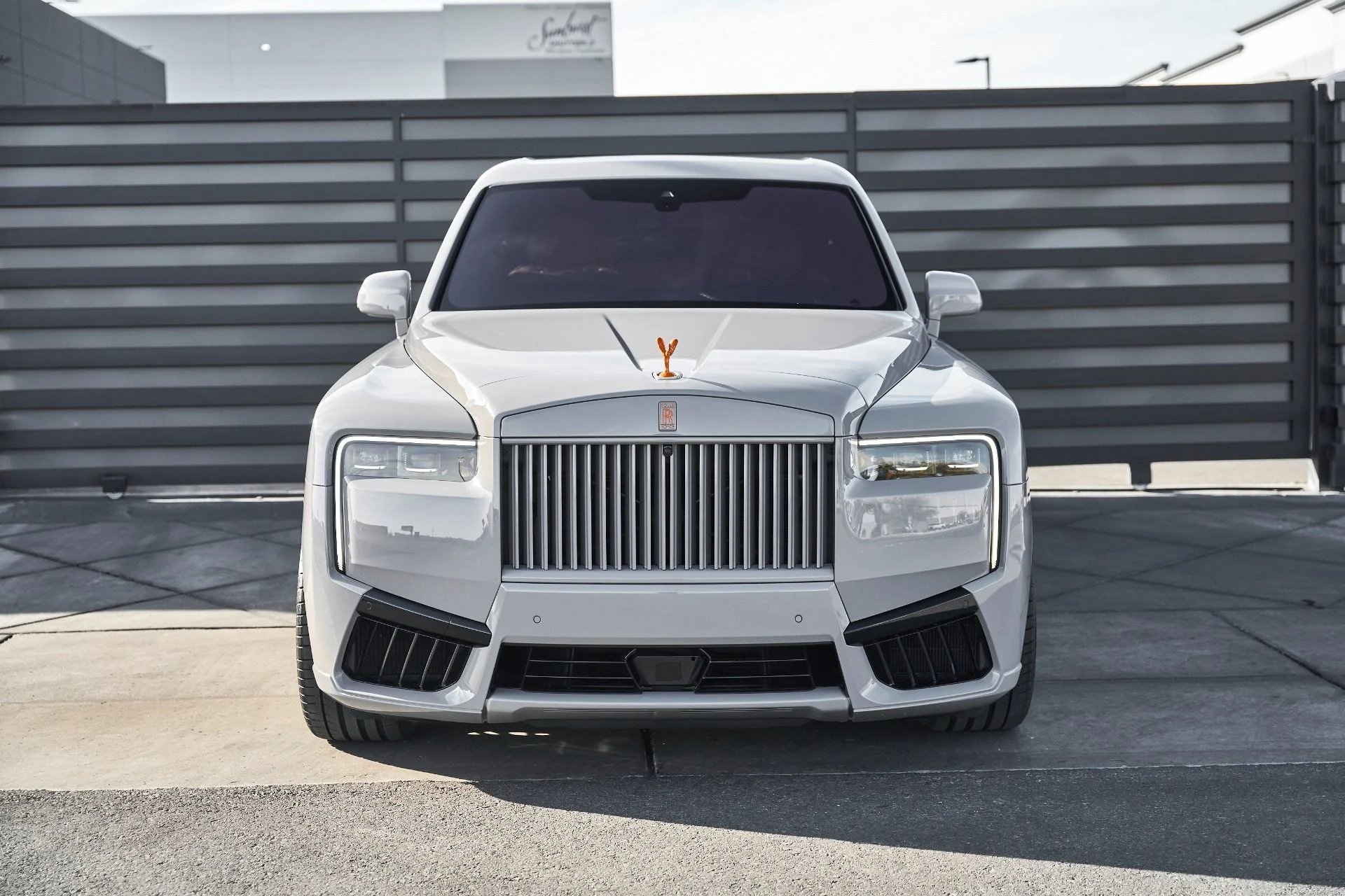 mph014_1312345529_Used_2025_Rolls_Royce_Cullinan_1766456600_c0823caa6f