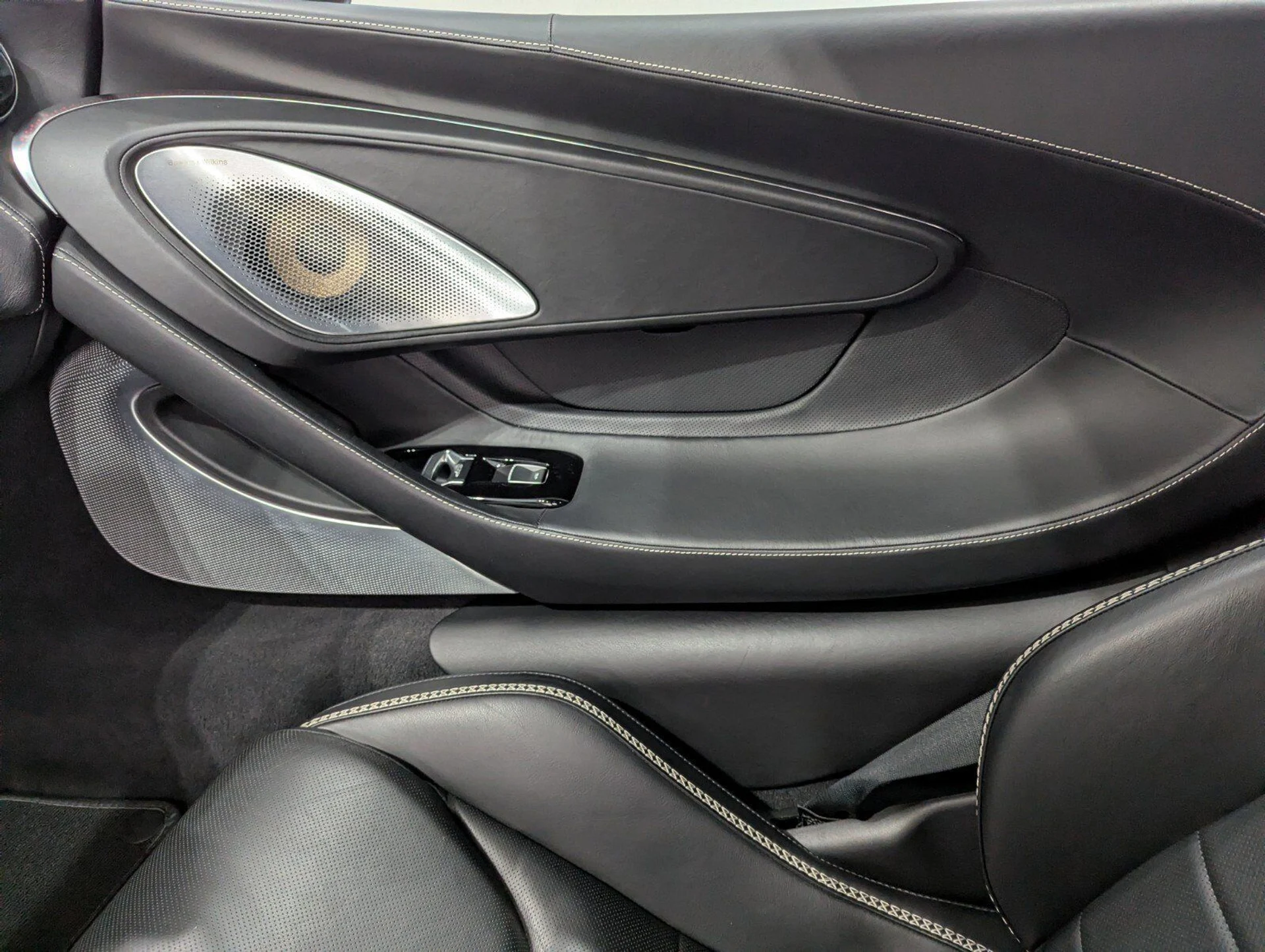 mph014_1312955024_0f3197b90b034356255c4e4691fdfc31_a5fe85b406