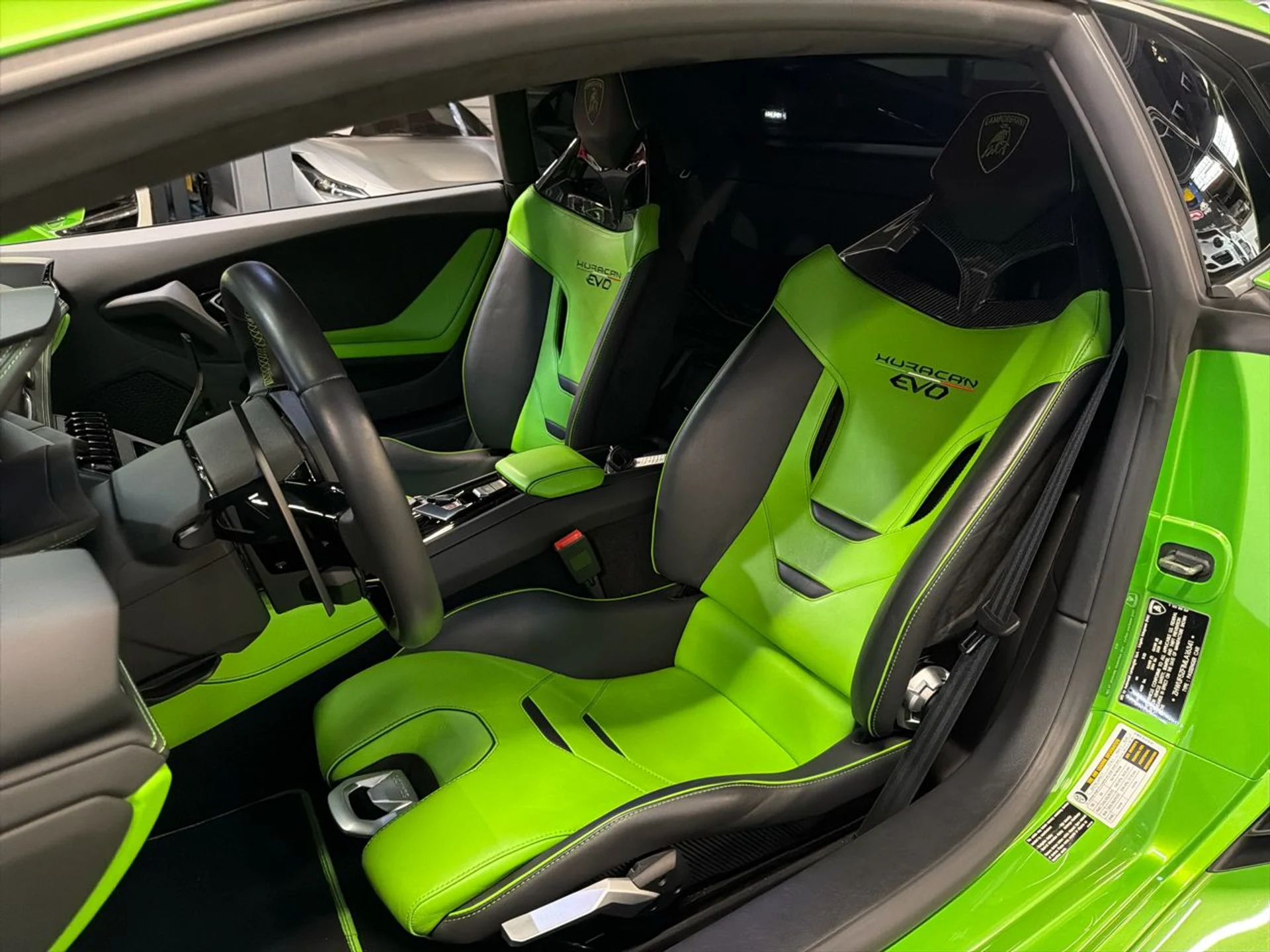 mph014_1313010743_639059861208504452_5fd7ddad13