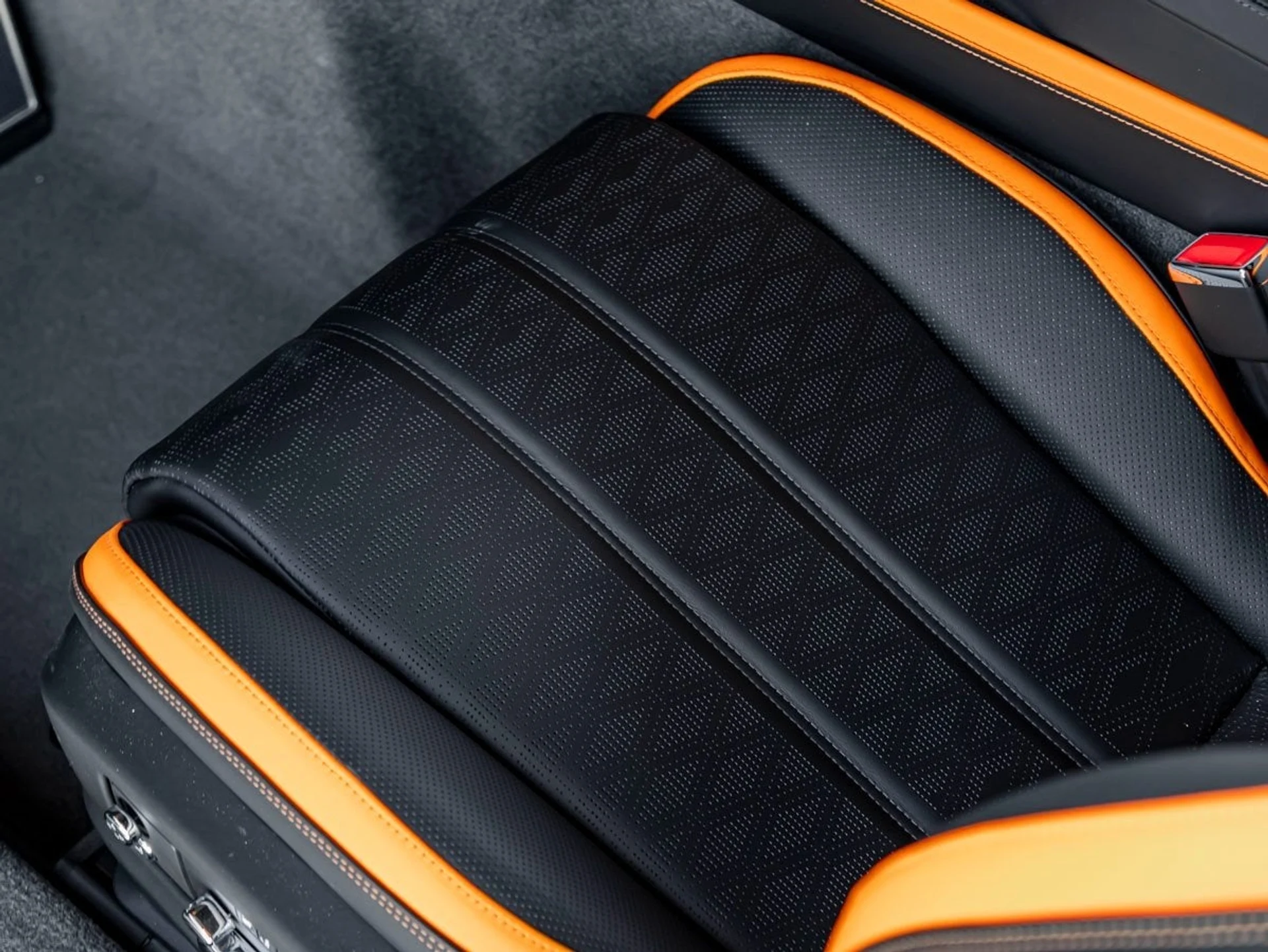 mph014_1313621236_15_aaa0e4a08d