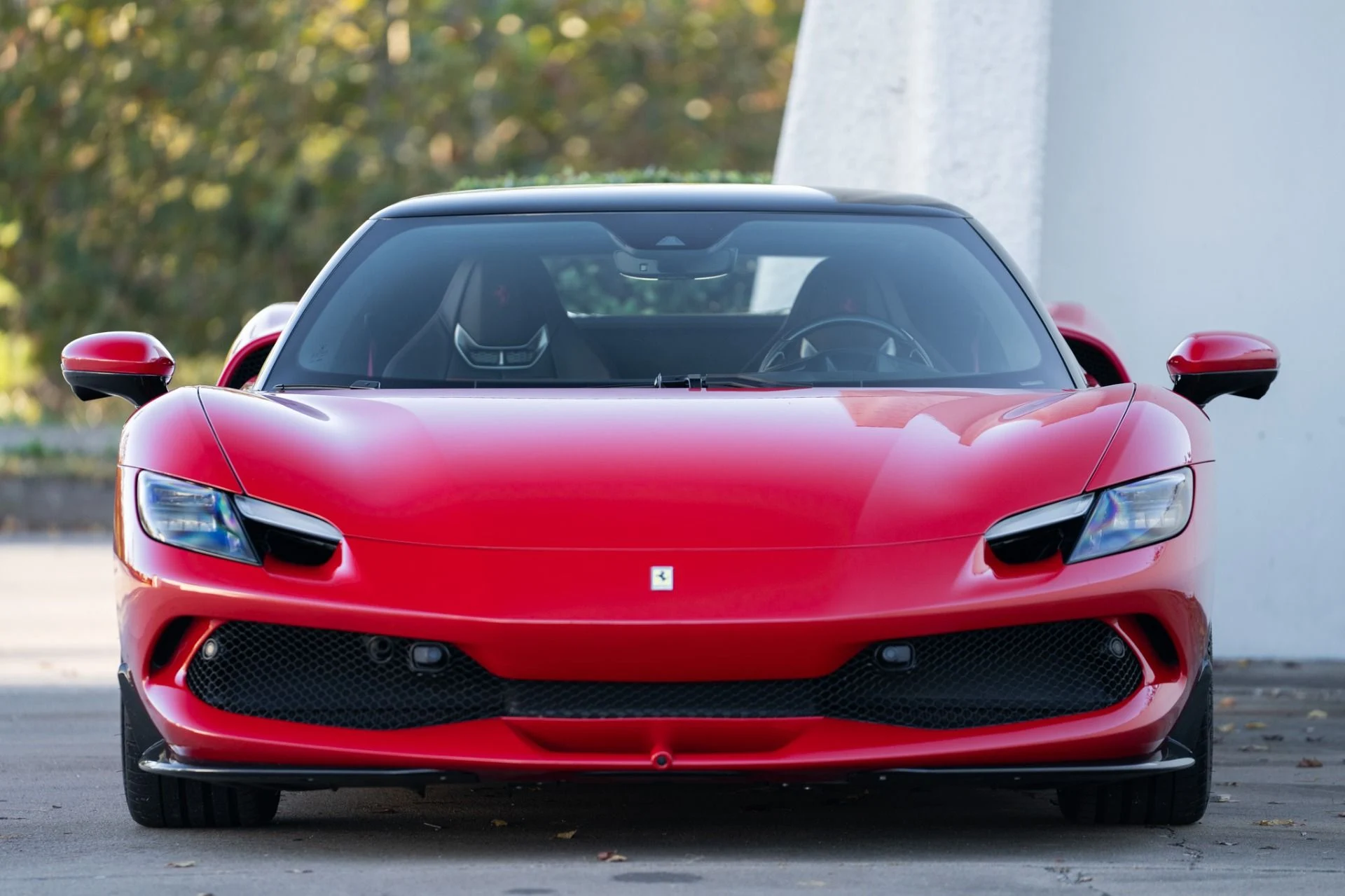 mph014_131901862_Used_2024_Ferrari_296_GTB_1766187002_4a54796639