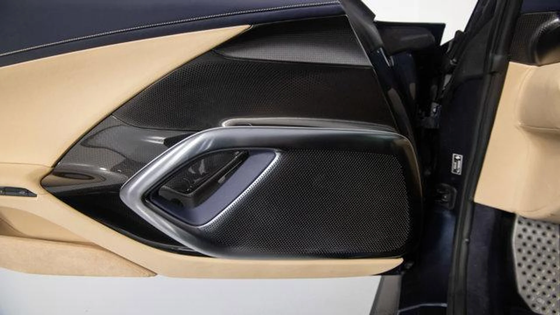 mph014_1321096115_S49zw7_Q2bxh4_Afc_V_AJF_Ar_L_Kp_Y_a776d46dd5