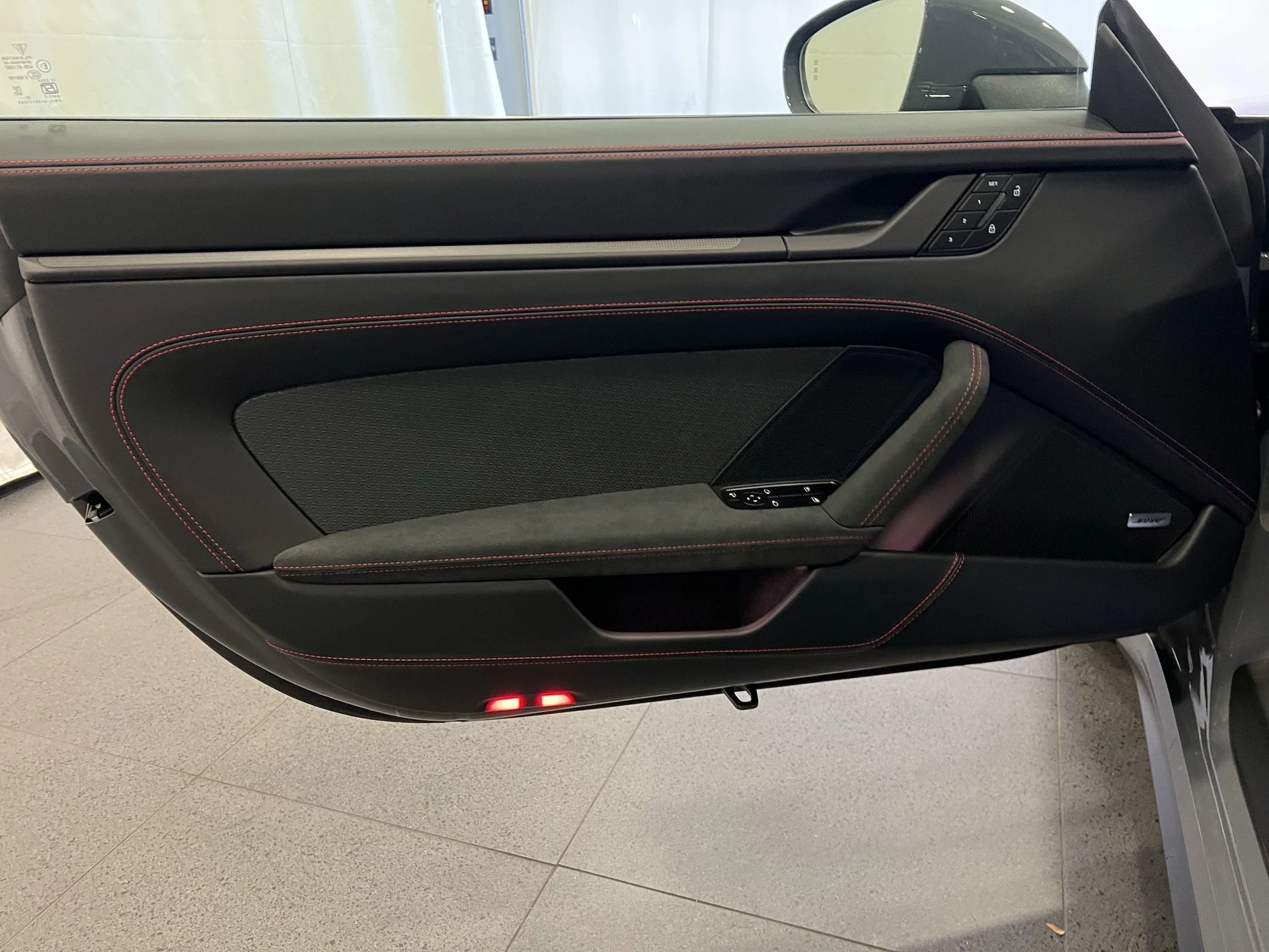 mph014_1323649785_465ed23bb287875e4901eb92c4b86fc2x_36b616aed7