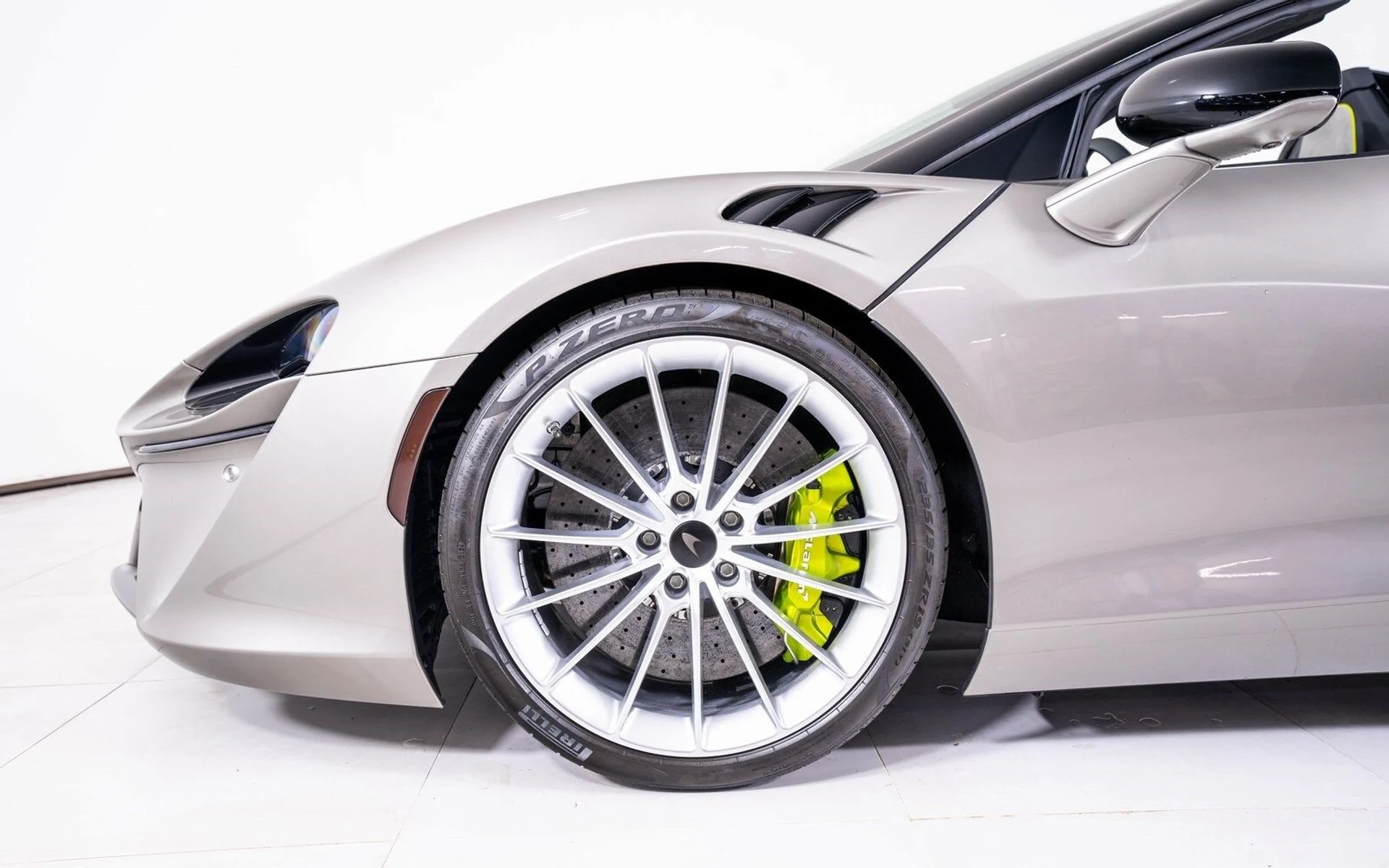 mph014_1324654169_c17bf6f0574e1b9a9a5a1a9fe9fca61ax_5f8ea9cdf1