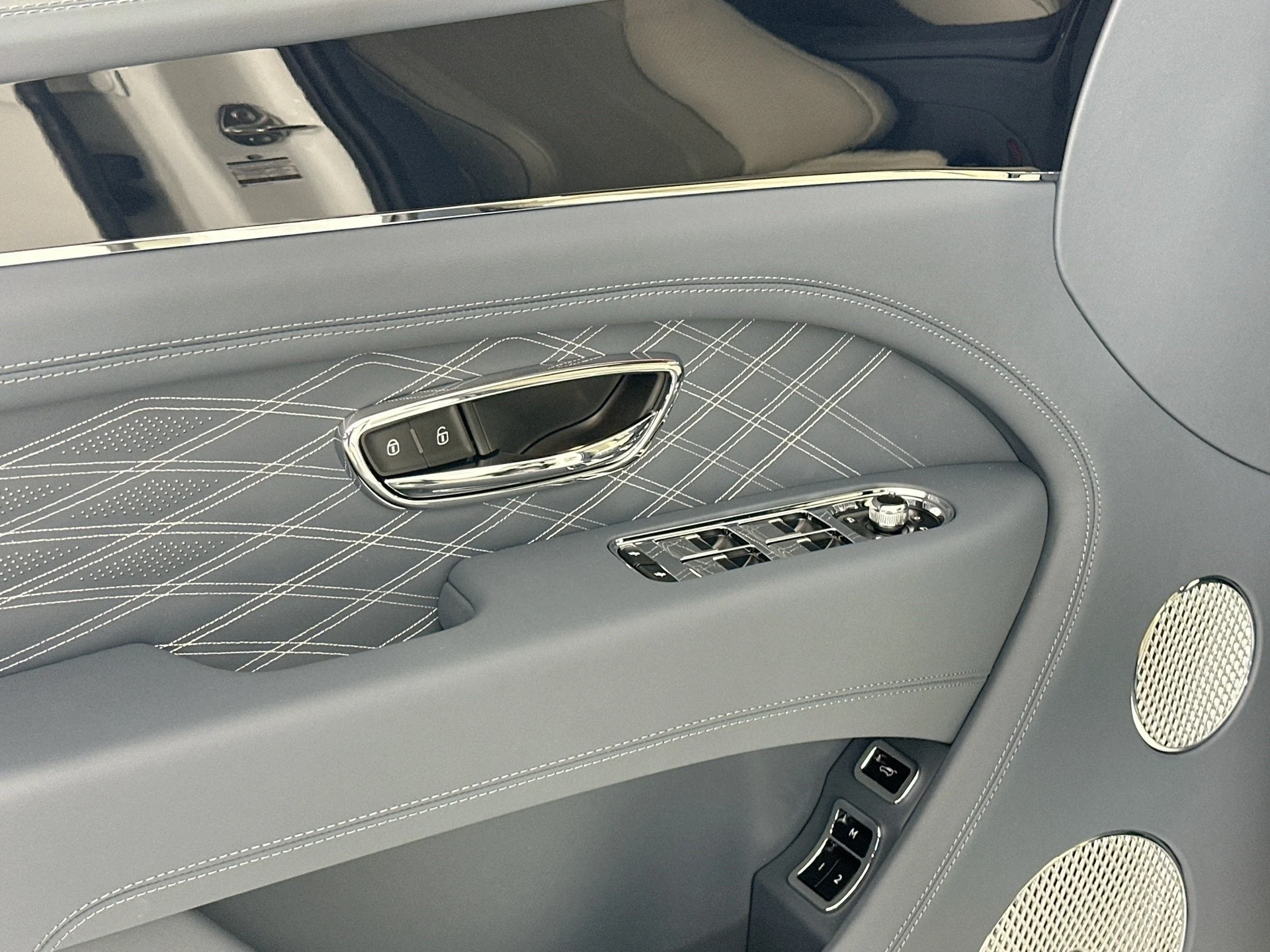 mph014_1334281943_15_9c4b96bcd6