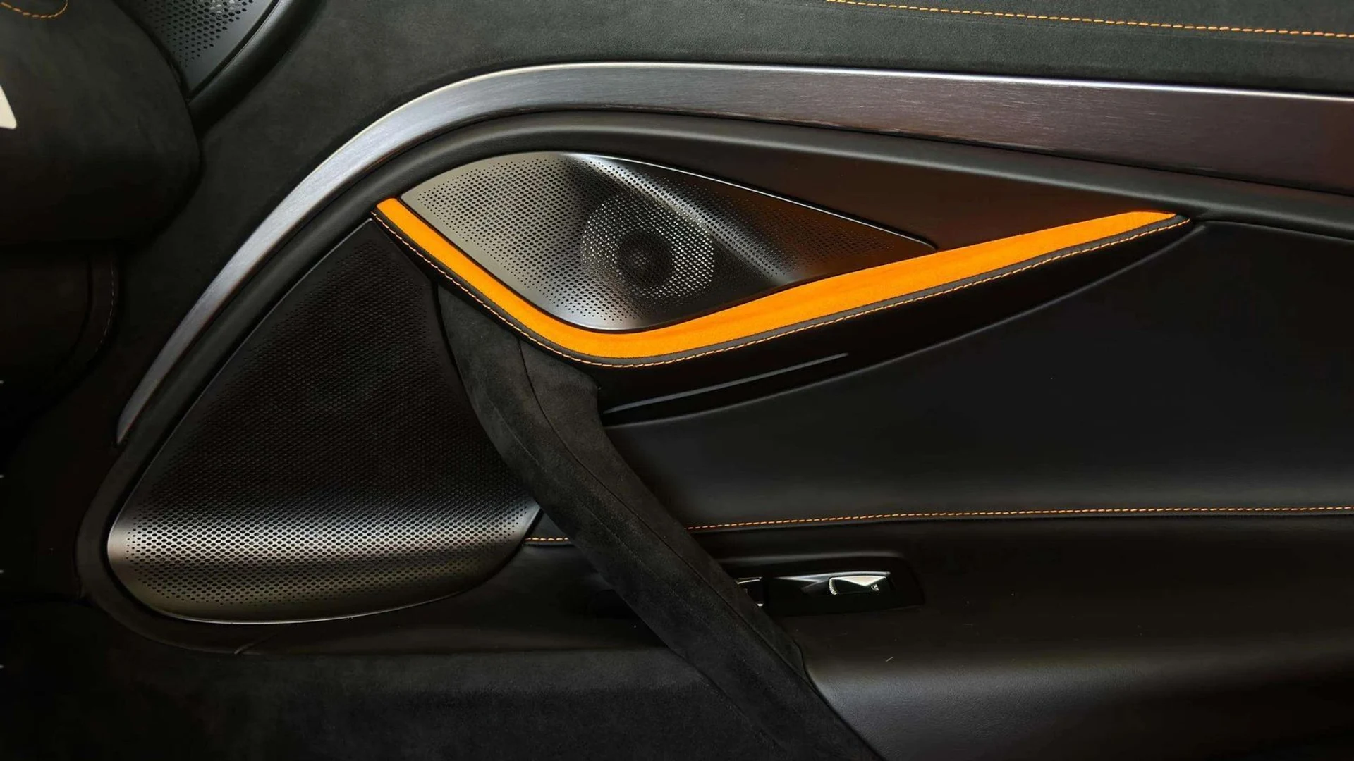 mph014_133468242_07a0a0b4_5bbe_4c33_8fd2_0fc9be1387d9_ad37207a6e