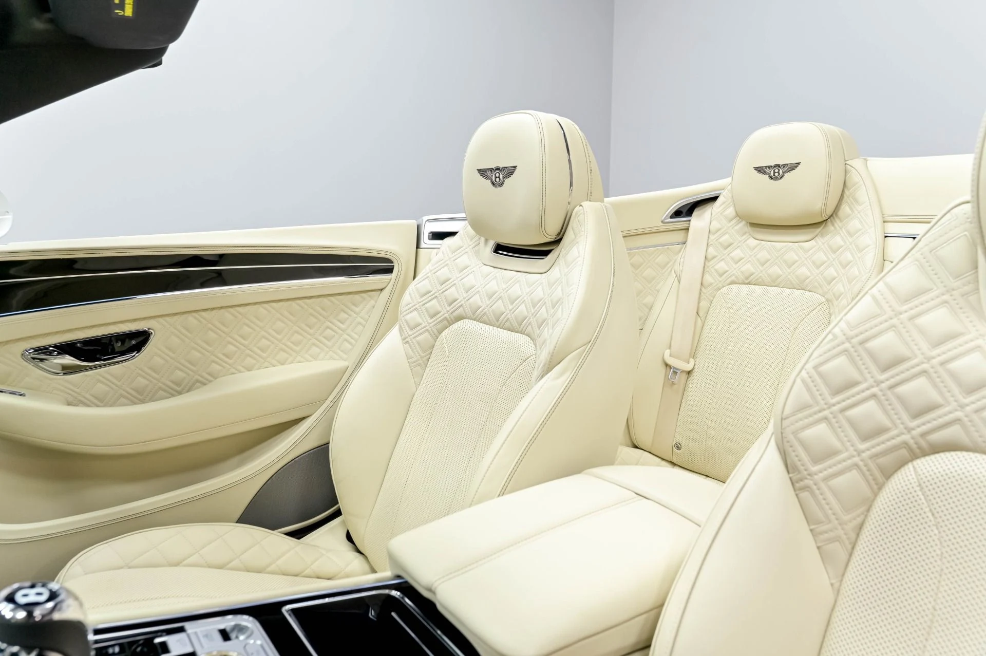 mph014_1336367712_Used_2020_Bentley_Continental_GT_V8_1780589697_d257967e23