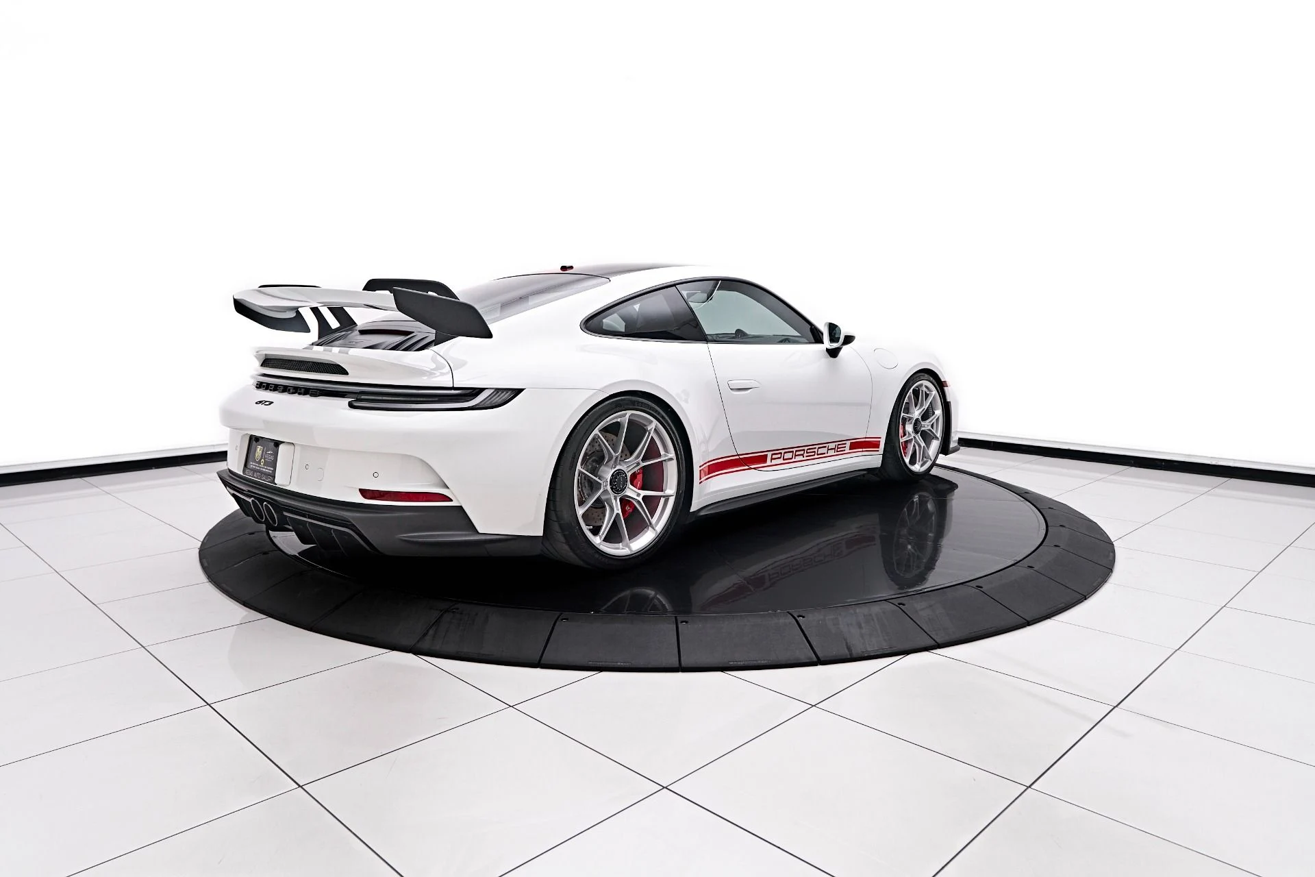 mph014_1339000349_Used_2023_Porsche_911_GT_3_1750710983_5306d97229