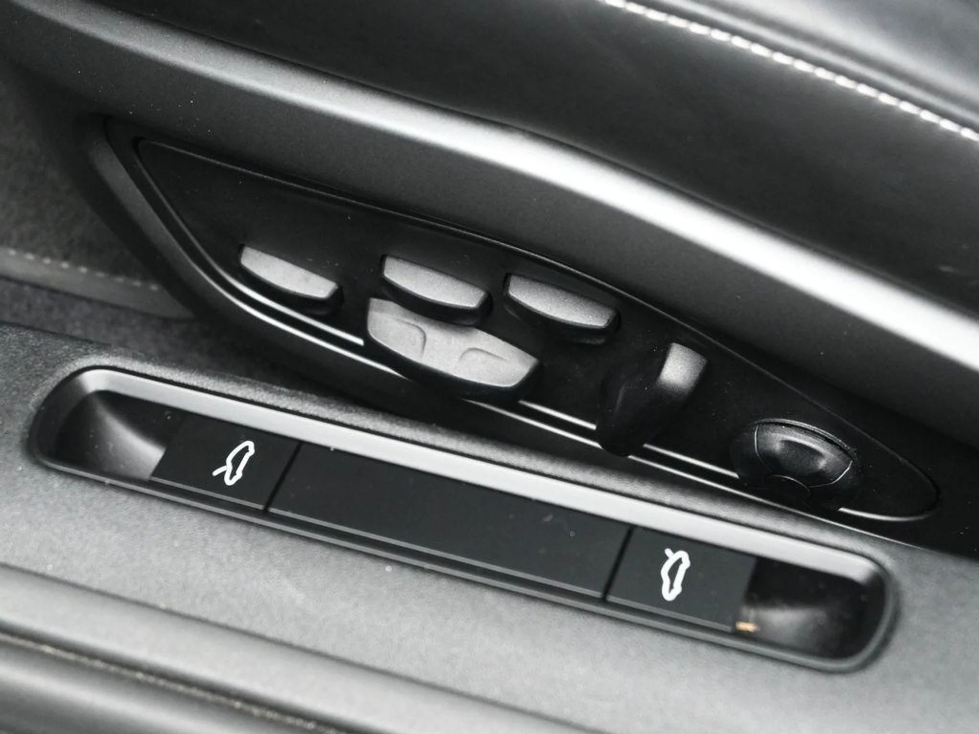 mph014_13480065_Xu_J_Vq_G5_Es_D9_N_Jov_fp_Kdcxh_HI_29b36ad08b