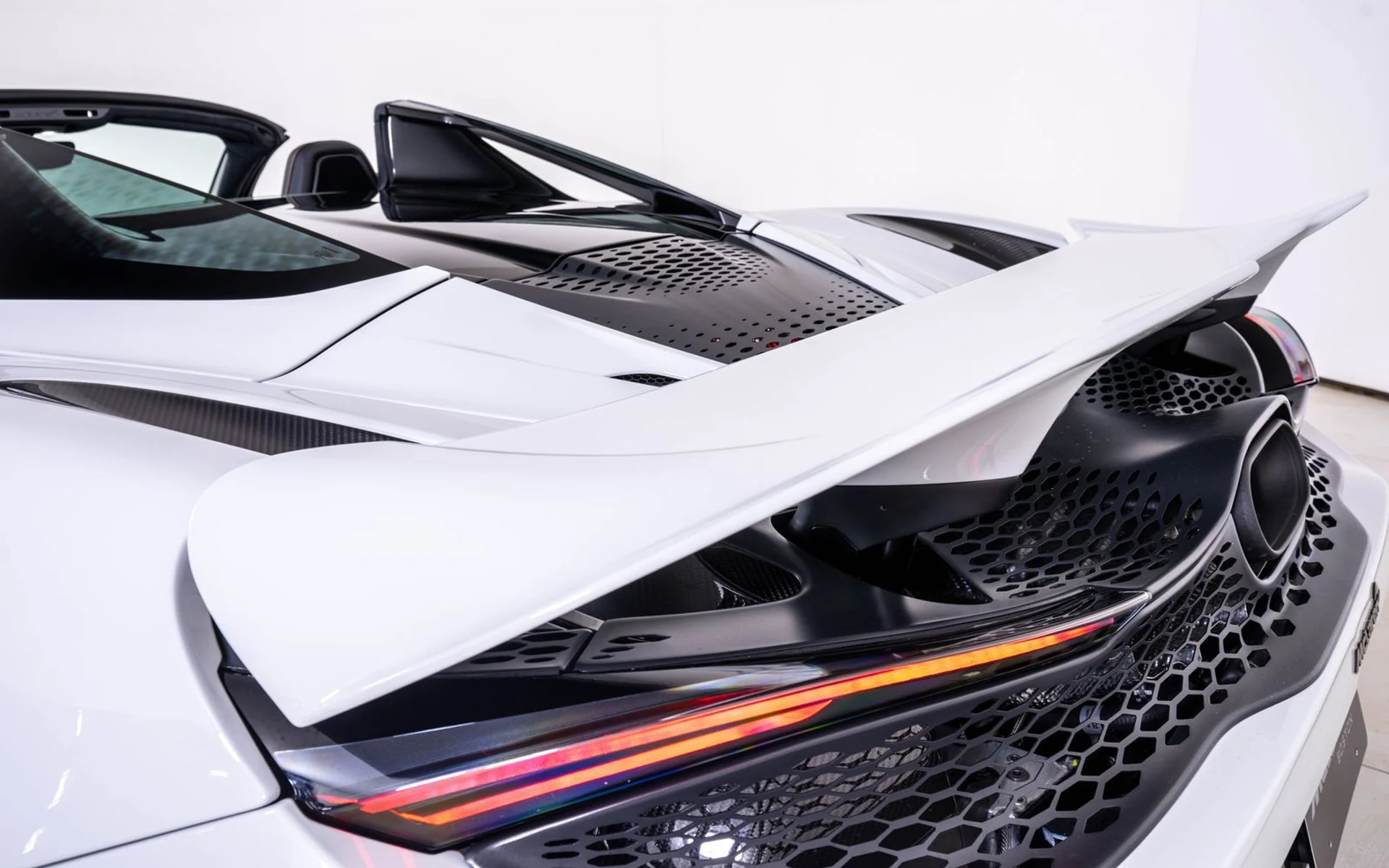 mph014_1348798375_bbb2f72a89700ef5ae472bf2e27d3213x_22538ed359