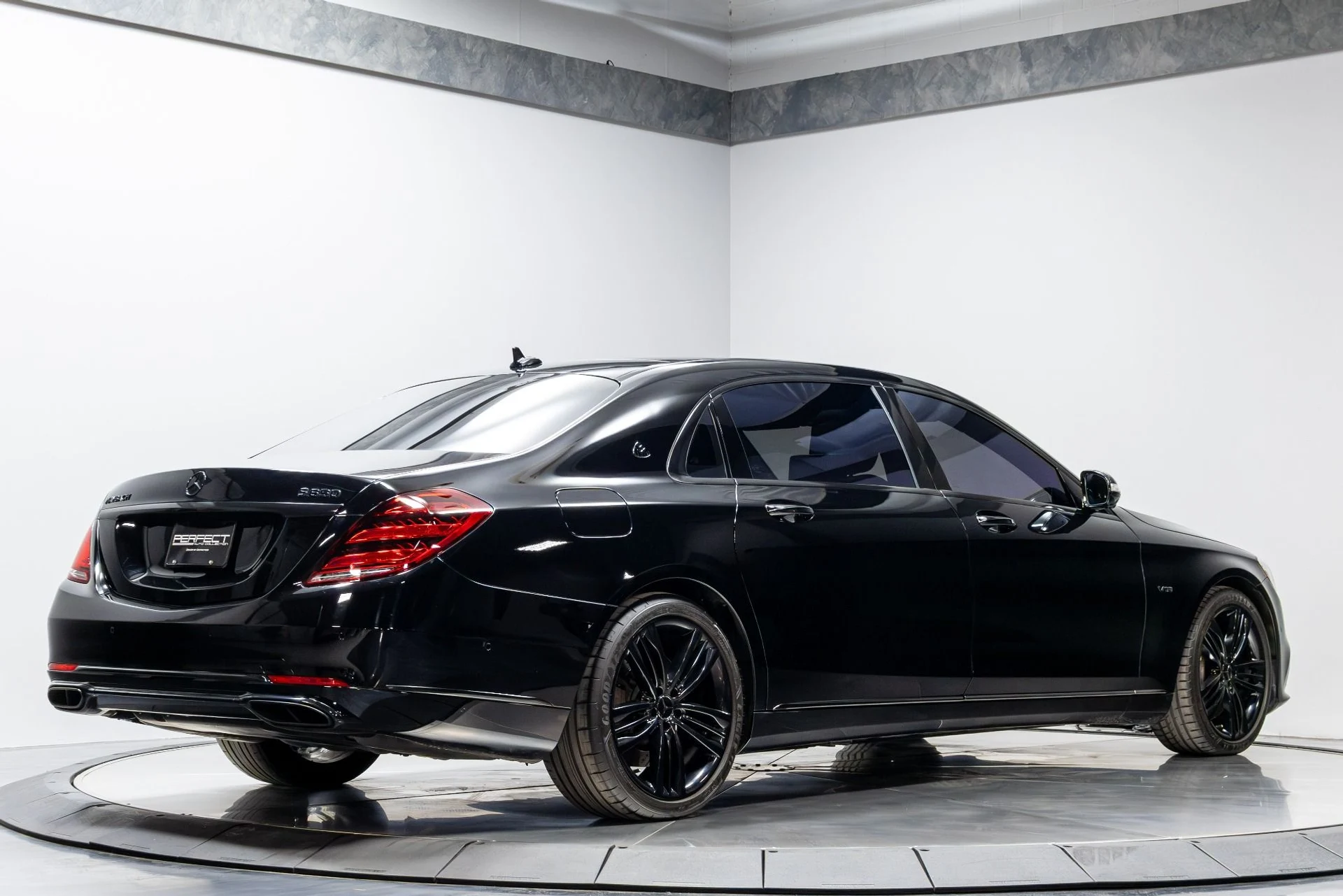 mph014_1350863671_Used_2020_Mercedes_Benz_S_Class_Maybach_S_650_1773874988_733bc763f0