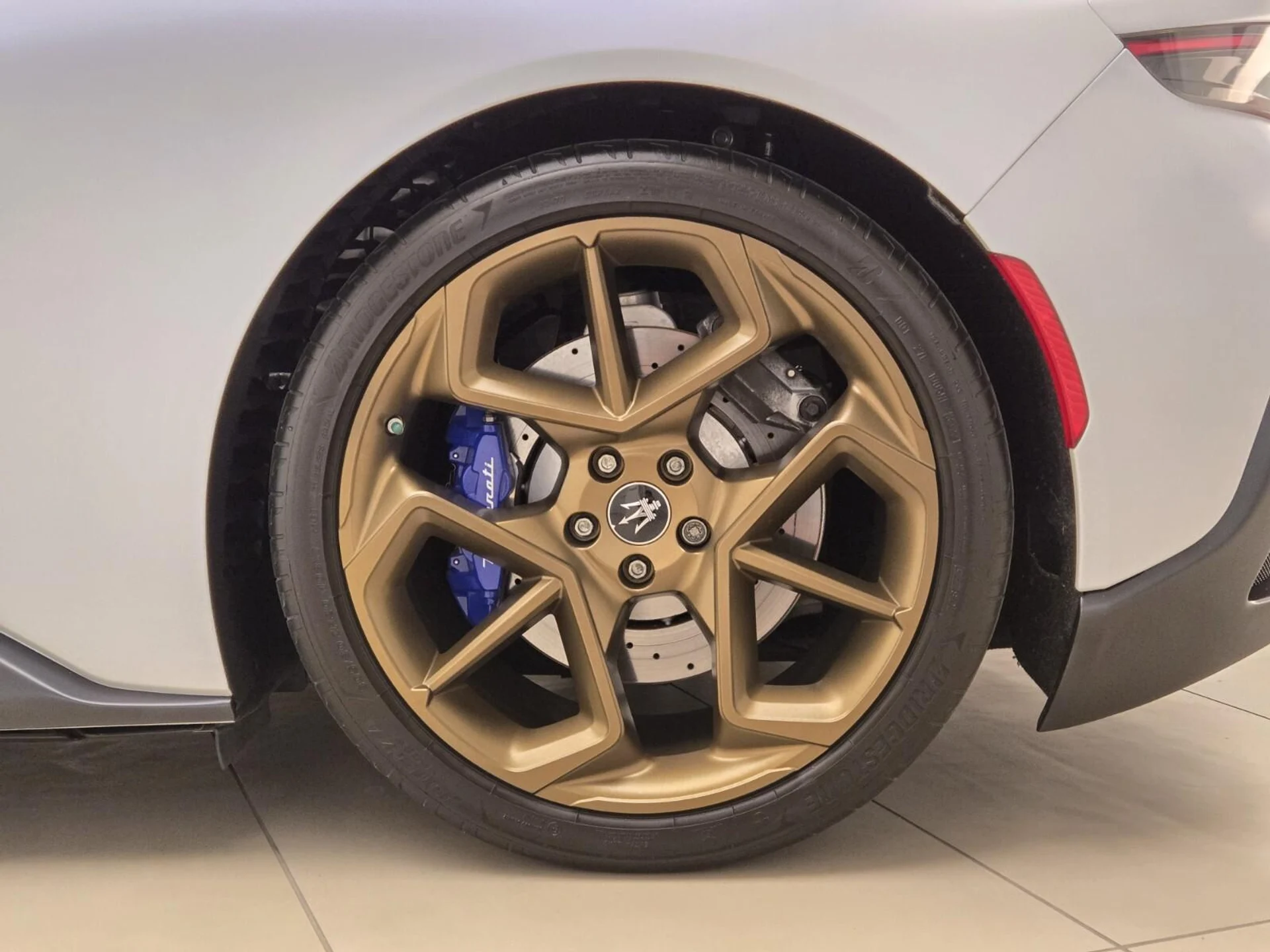 mph014_1353498200_Used_2022_Maserati_MC_20_1777527731_66858ccfae