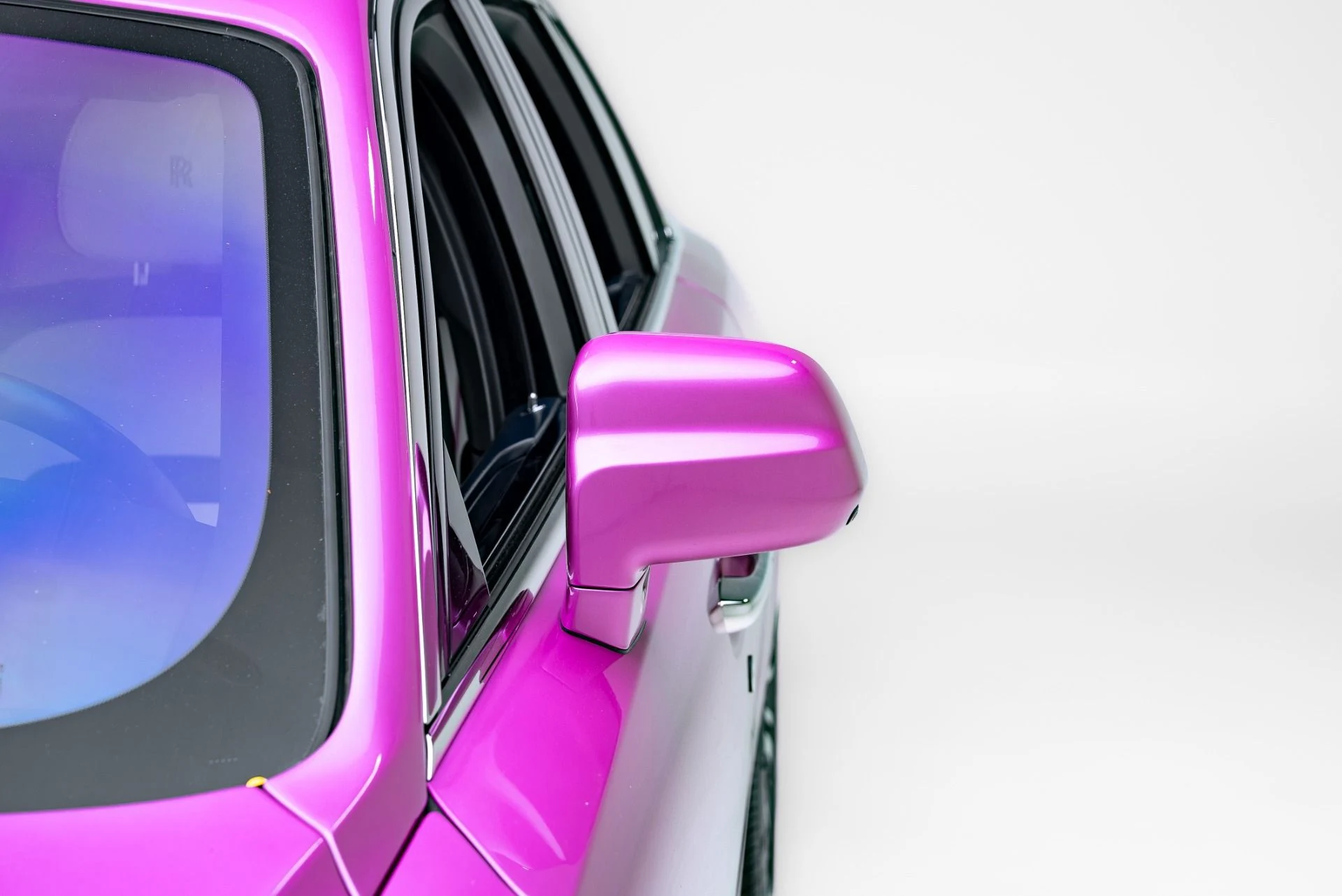 mph014_1354845699_Used_2021_Rolls_Royce_Ghost_1777047146_88b29c5298