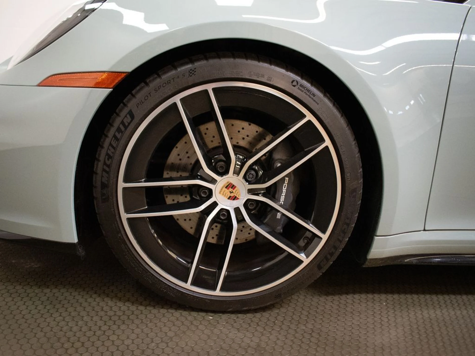 mph014_1362175950_4f48d50041f281212817b215a9af04b2x_a0e94d7297