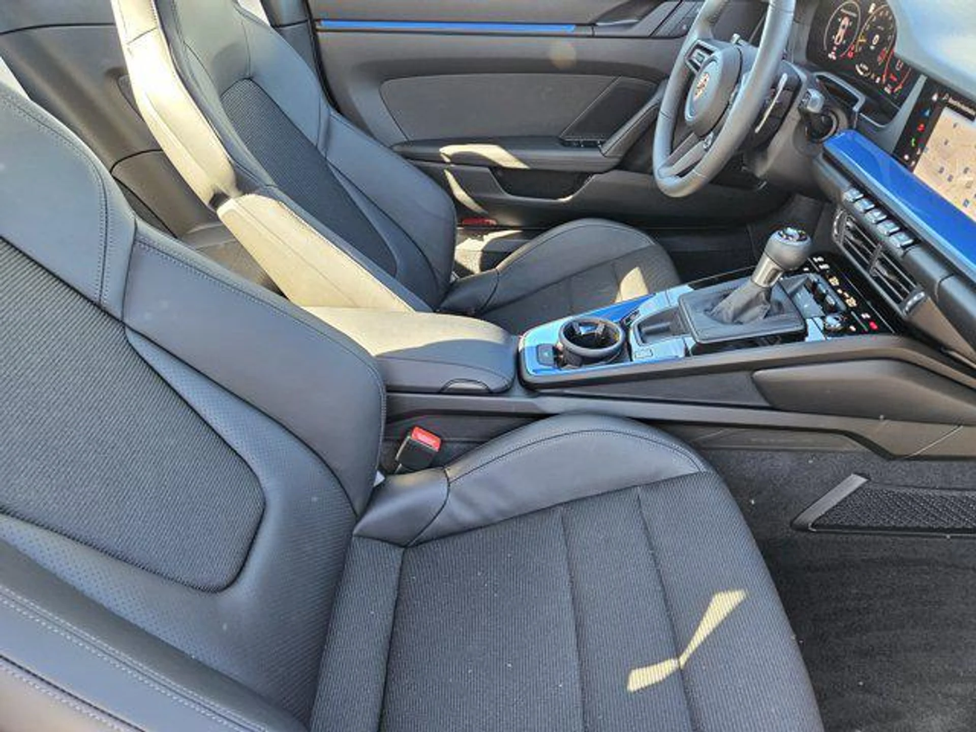 mph014_1365628084_swlyc1d_Gdca_CC_GT_1_MV_Ah_JW_Lg9g_ec24d7713a