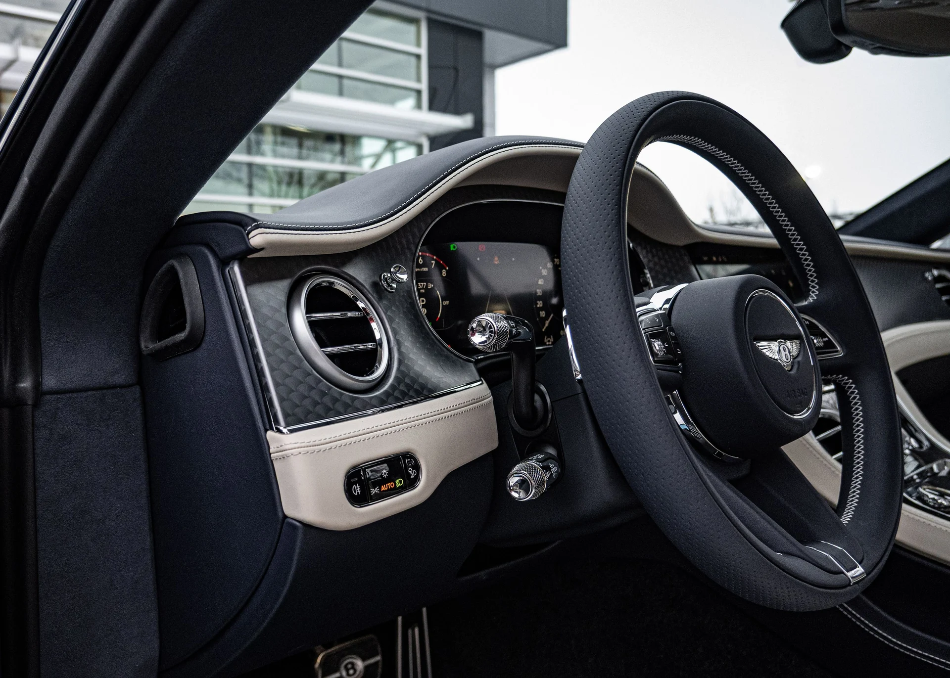 mph014_1366653139_5c8d3dae_2978_481a_af06_4596232f6e02_9893834140