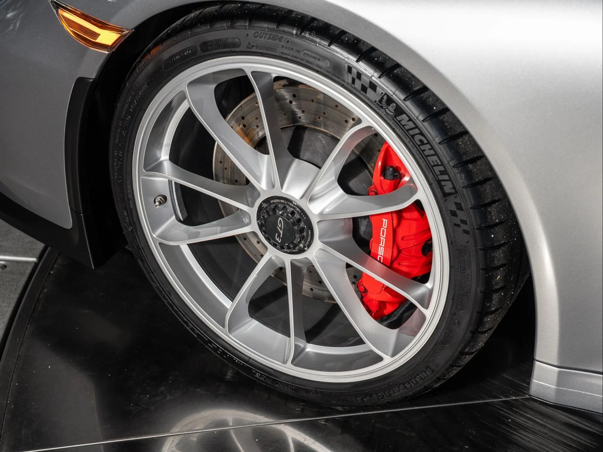 mph014_1366800330_e7bfb28679a0529dbc832a25c45a63bf_dbfed46fb3