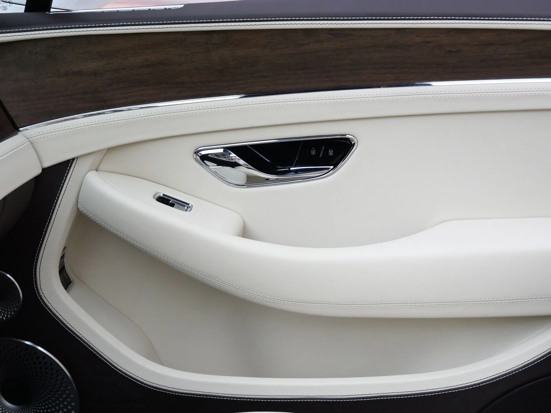 mph014_1369394009_a09f0e4ad420bcfa334be2ed2937d360x_89ee3828a6