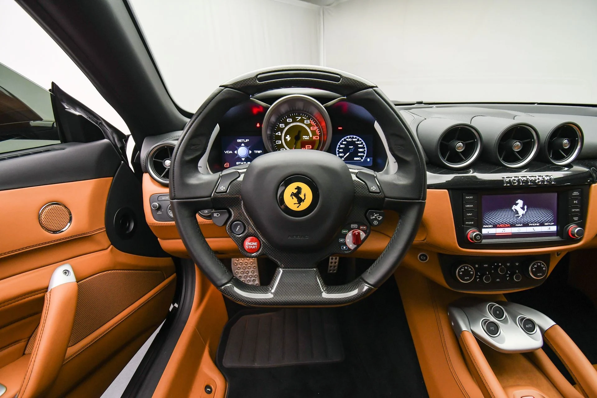 mph014_1371016004_319dfa8a_ff17_45e7_8db9_8b23eec9919d_615fd28680