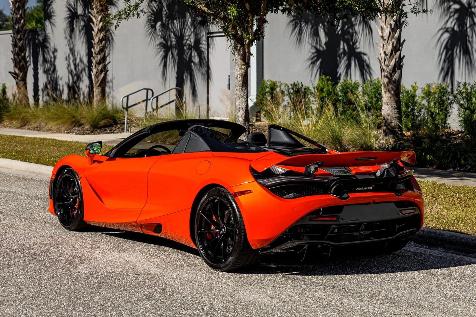 mph014_1383904841_625_p15_l_ab6e4a424f