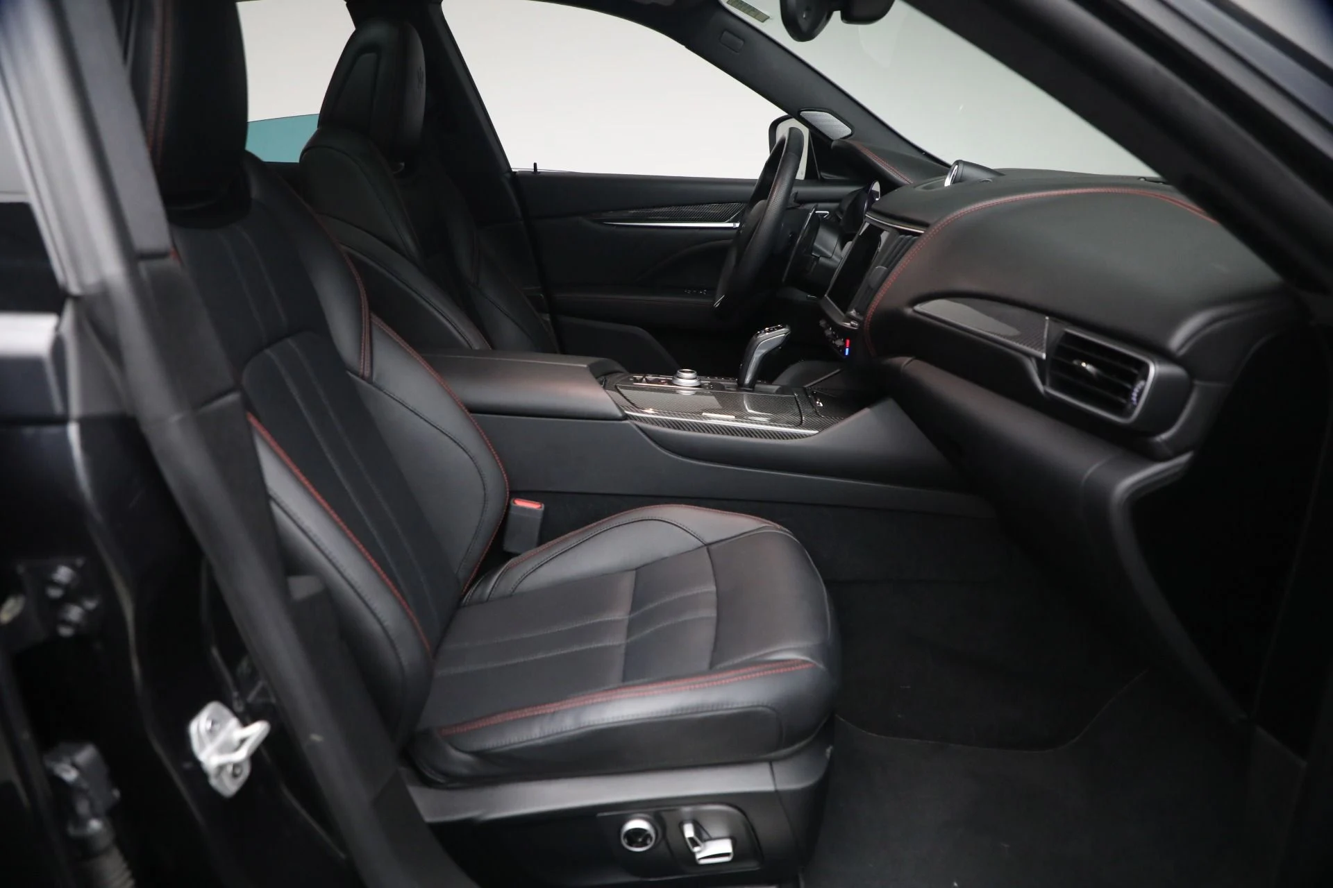 mph014_1398140893_Used_2023_Maserati_Levante_Modena_S_1779288060_0c8c8233ef