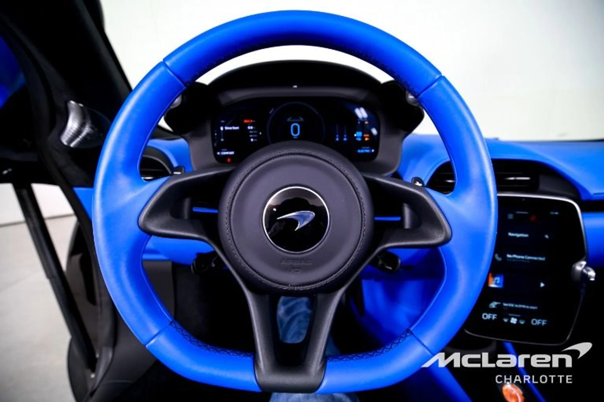 mph014_1407071816_Used_2025_Mc_Laren_Artura_Spider_Tech_Lux_a021911fc9