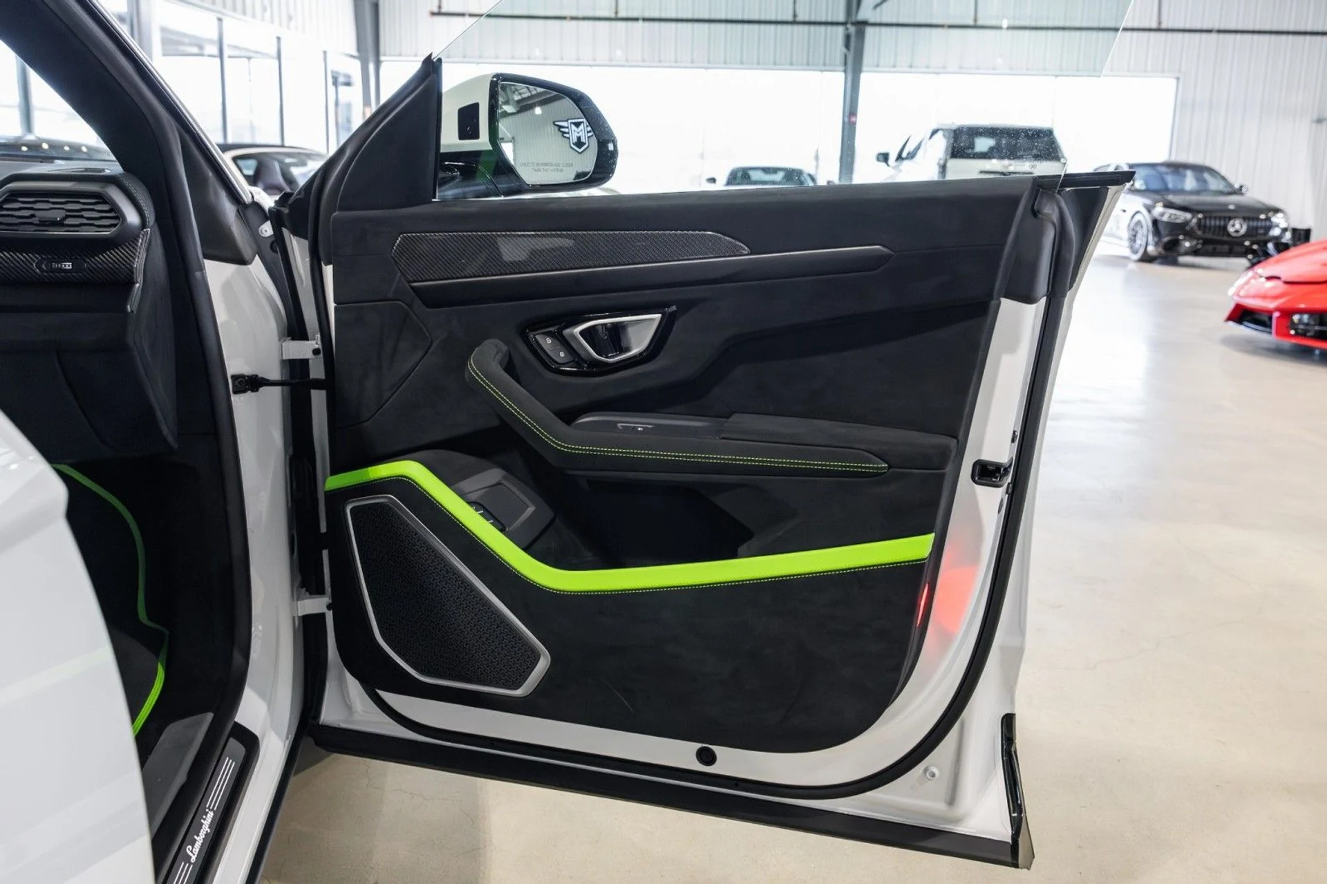 mph014_1430816633_Yw_7c43ed5248