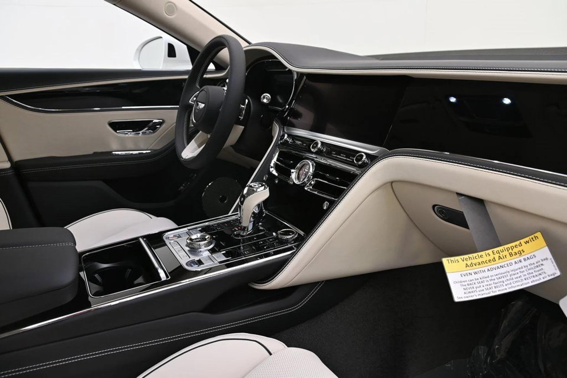 mph014_143698412_2d1c99e9a806451f8ad32eeb01537ea4_2fed48ed08