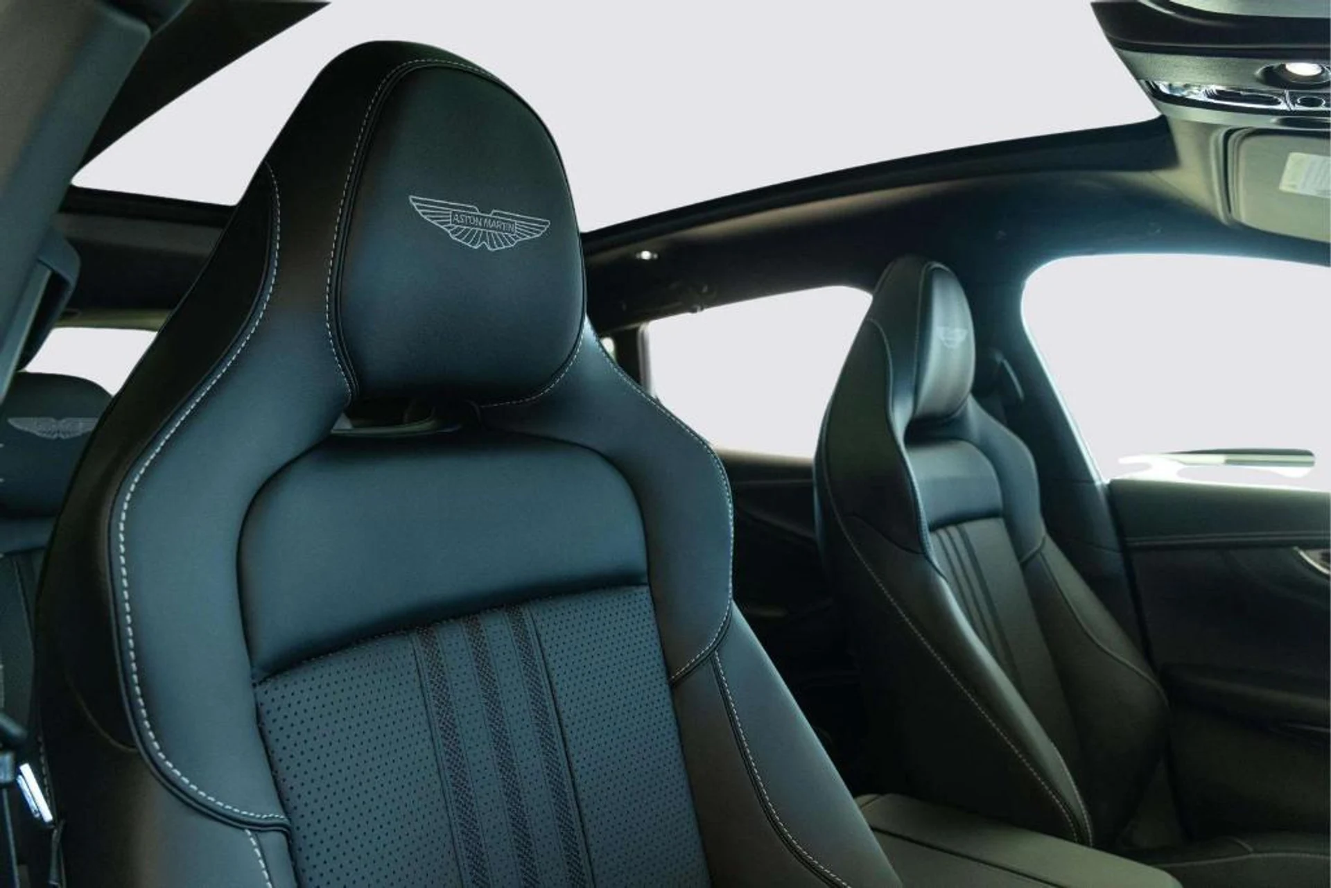 mph014_1439820145_P_Ew_Diqq_DL_0czl_RAC_Sm_Si3i_L_Rlr_Q_e6ece5f70b