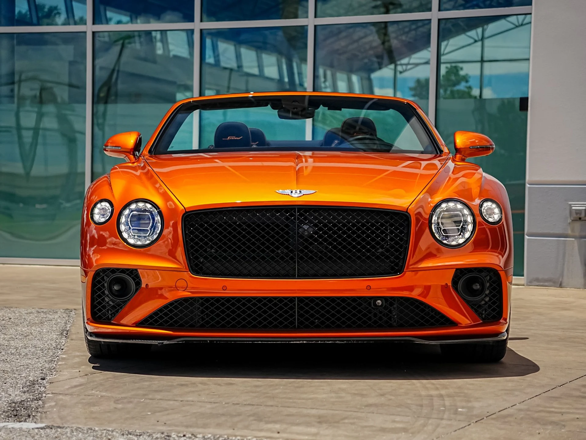 mph014_14409223_Hi_Tech_Luxury_Imports_LLC_SCBDT_4_ZG_2_PC_008421_image_14_d95111c221