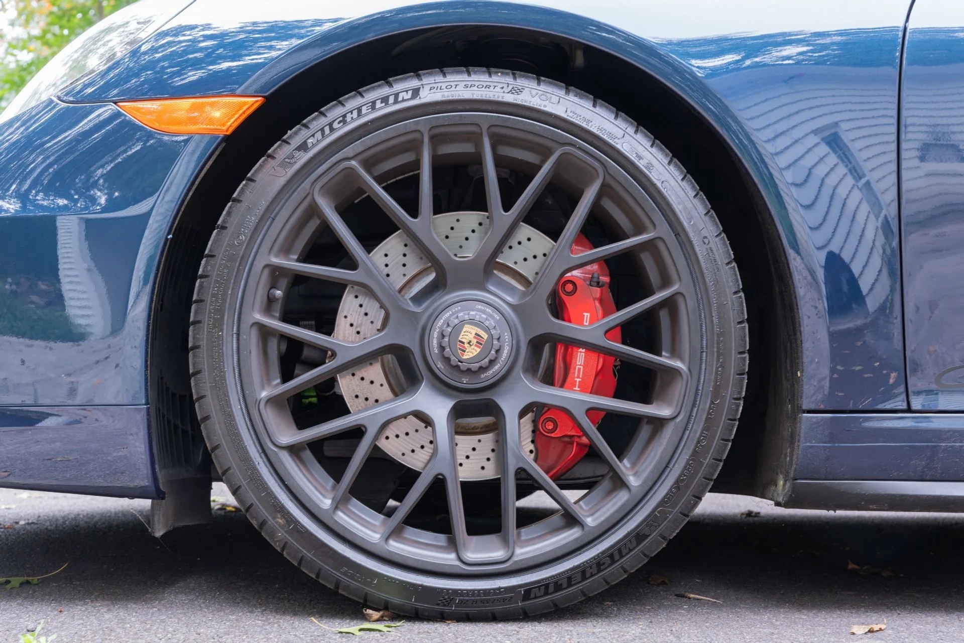 mph014_1447500153_Used_2016_Porsche_911_Carrera_GTS_1788907284_334c950a9a
