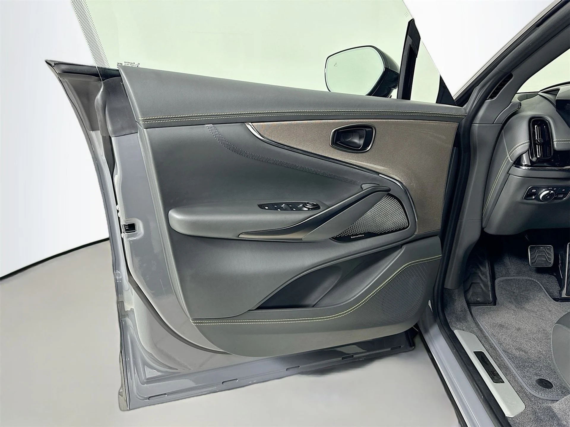 mph014_1447743475_cf05d2c29b9d95d153764f675b095c77x_89b63d57c6